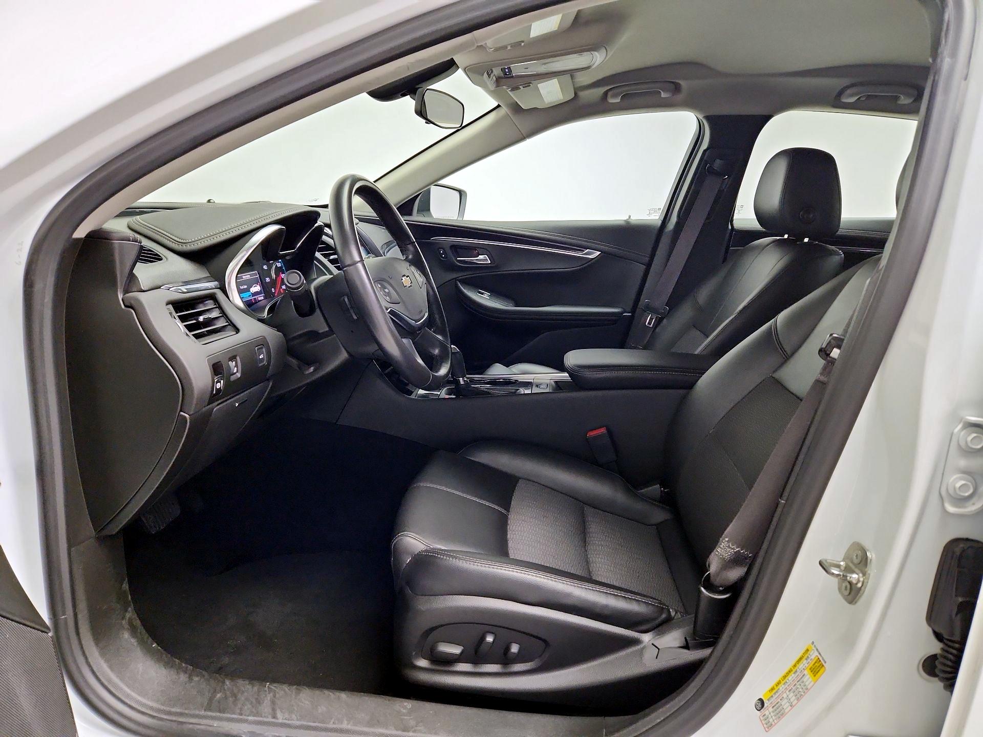 Thumbnail: 2017 Chevrolet Impala - 11