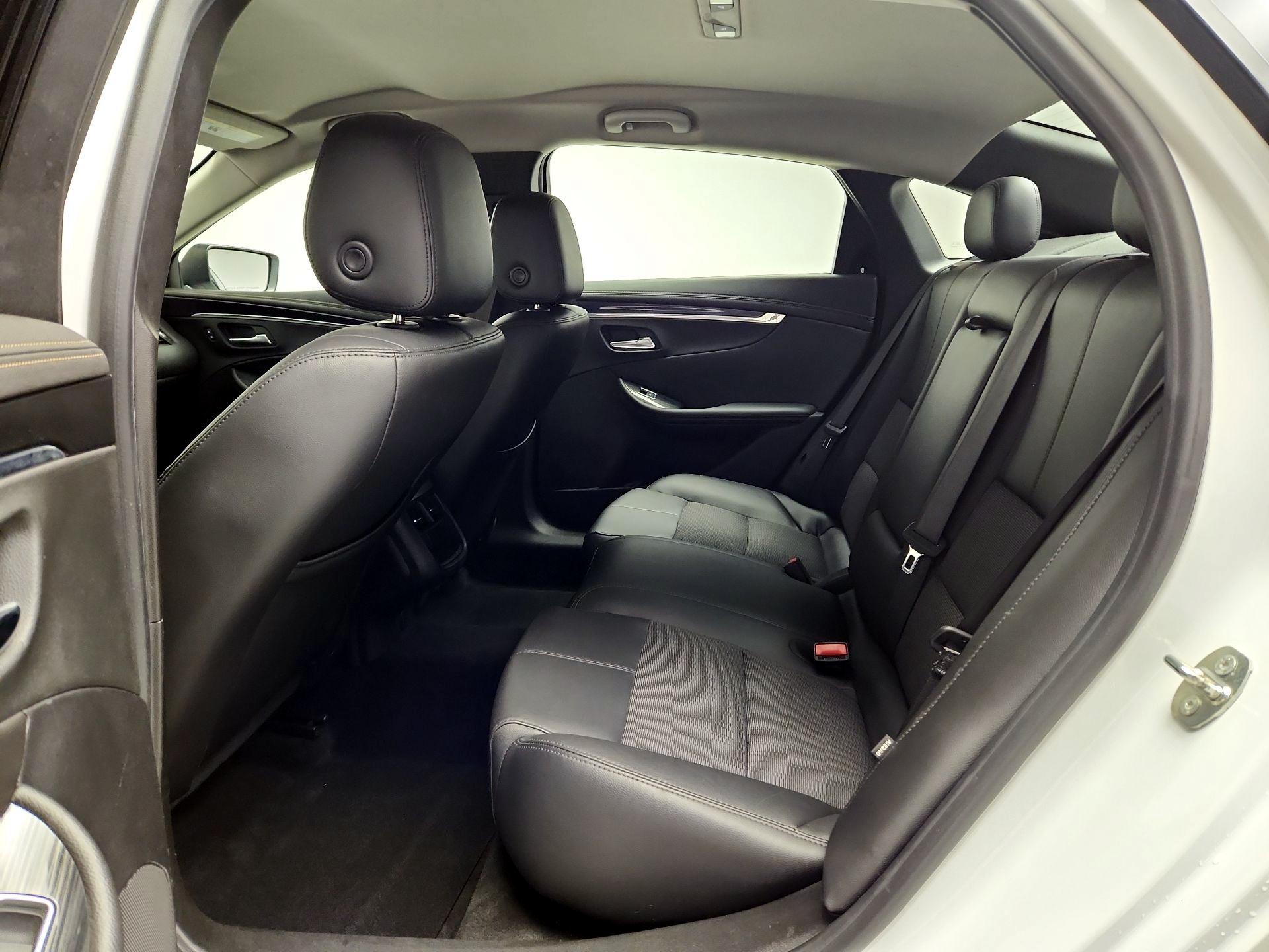 Thumbnail: 2017 Chevrolet Impala - 17