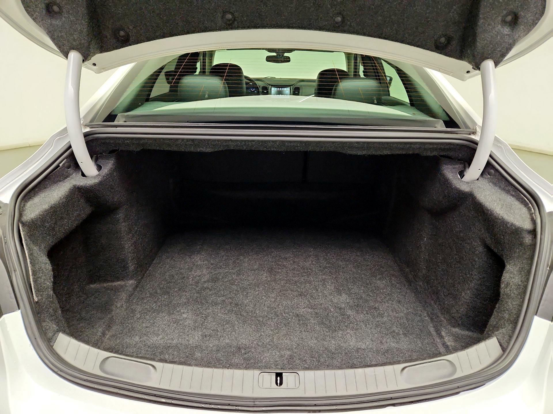 Thumbnail: 2017 Chevrolet Impala - 18