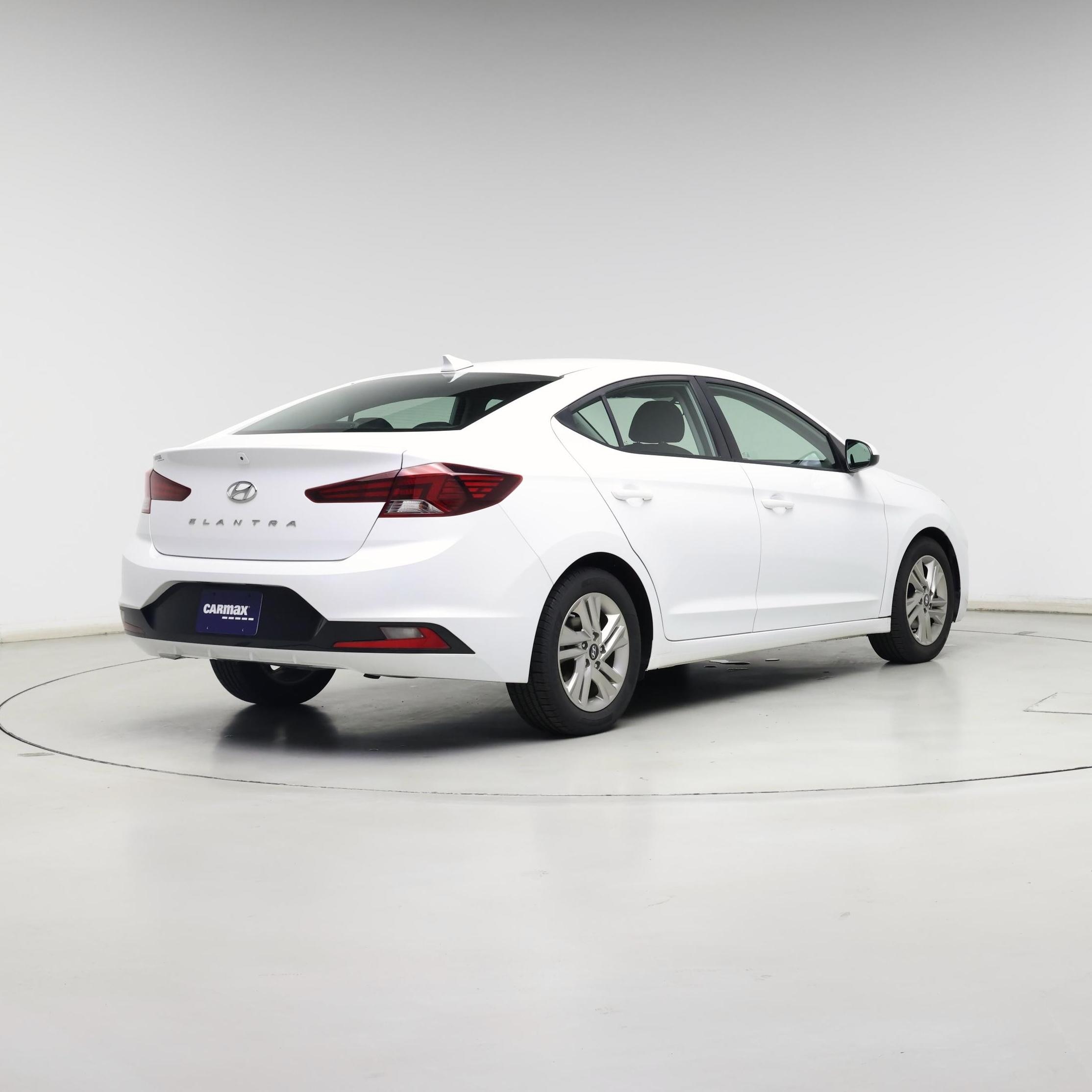 Thumbnail: 2020 Hyundai Elantra - 8