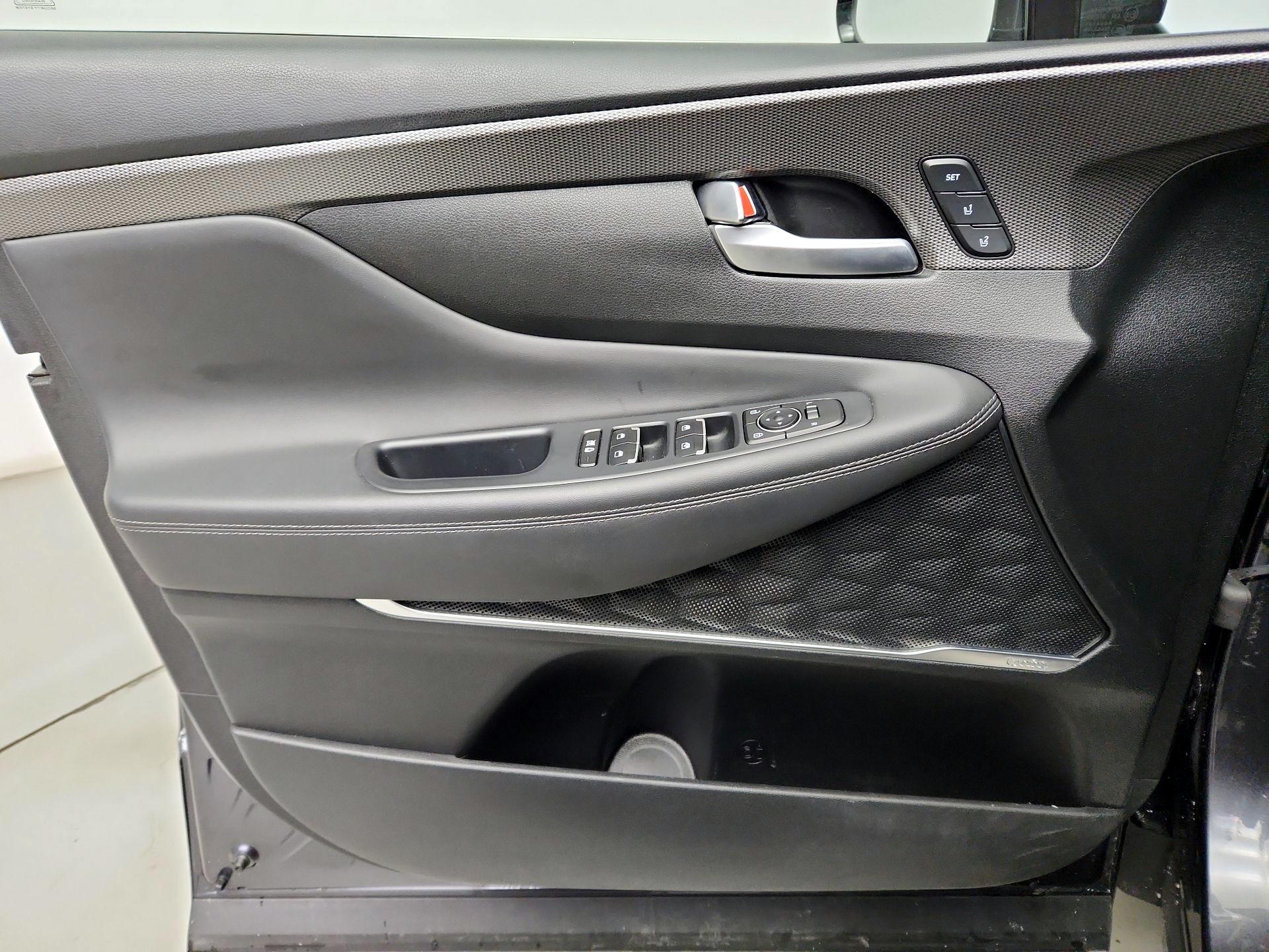 Thumbnail: 2020 Hyundai Santa Fe - 12