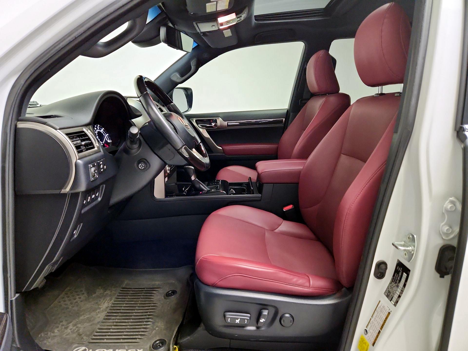 Thumbnail: 2021 Lexus GX - 11