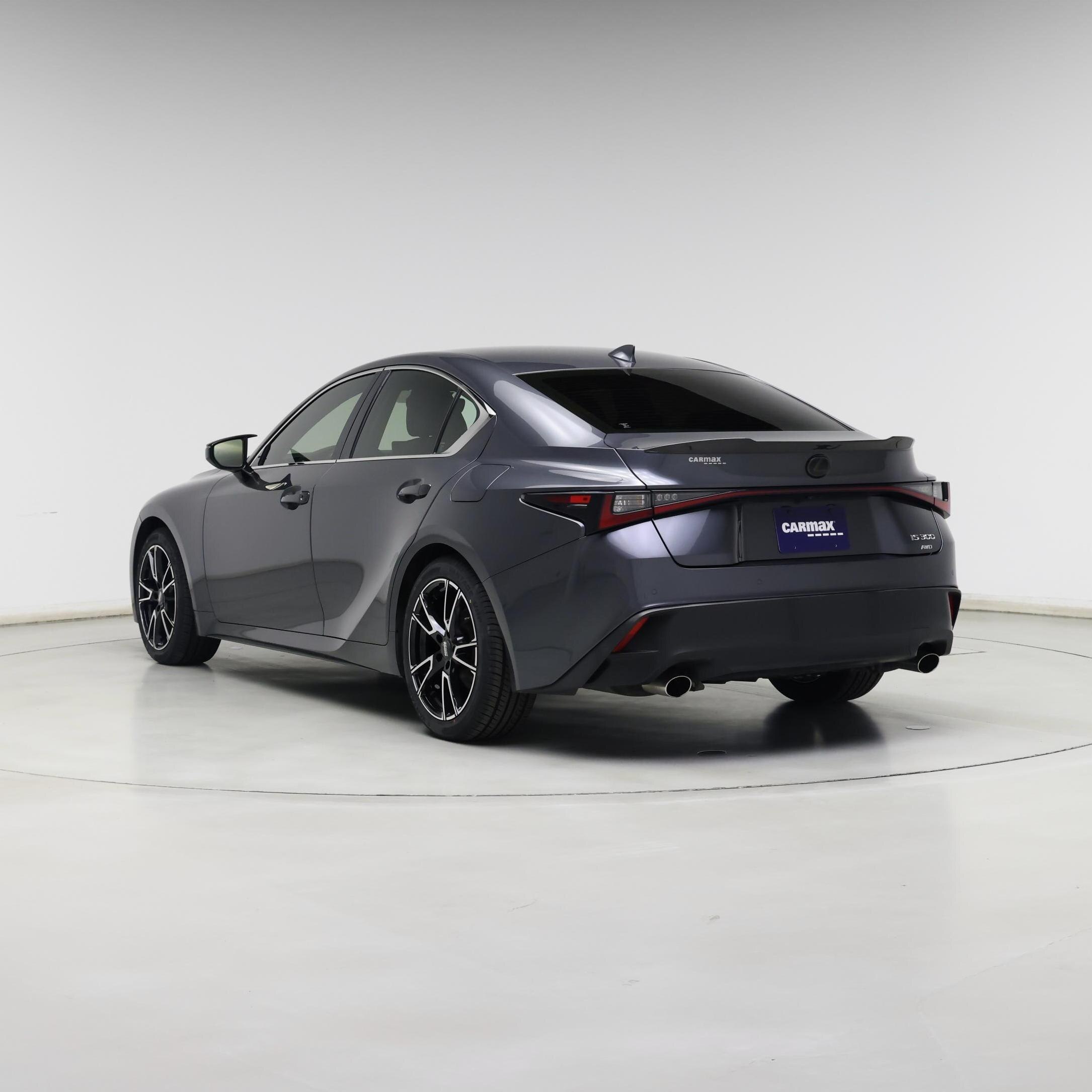 Thumbnail: 2021 Lexus IS - 2
