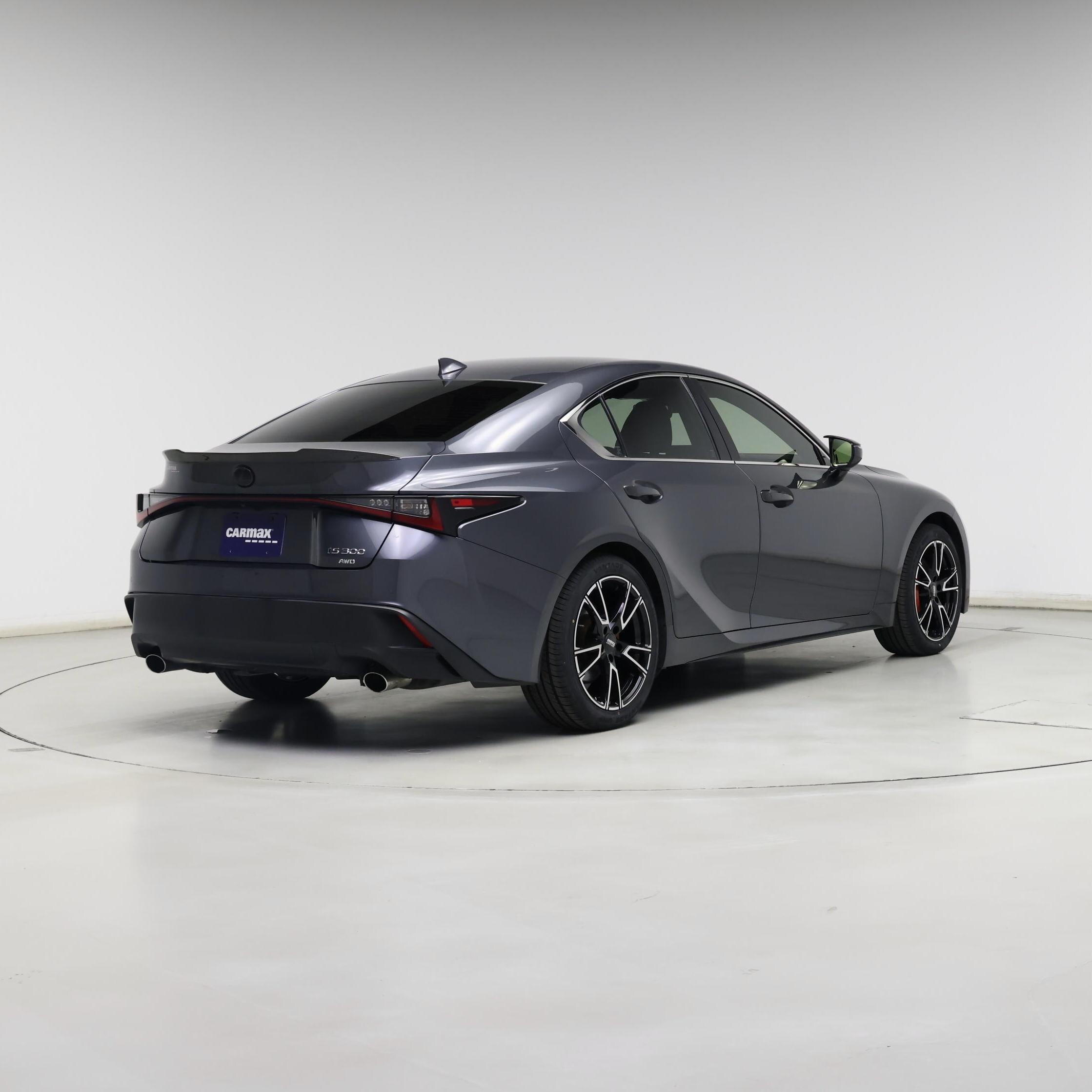 Thumbnail: 2021 Lexus IS - 8