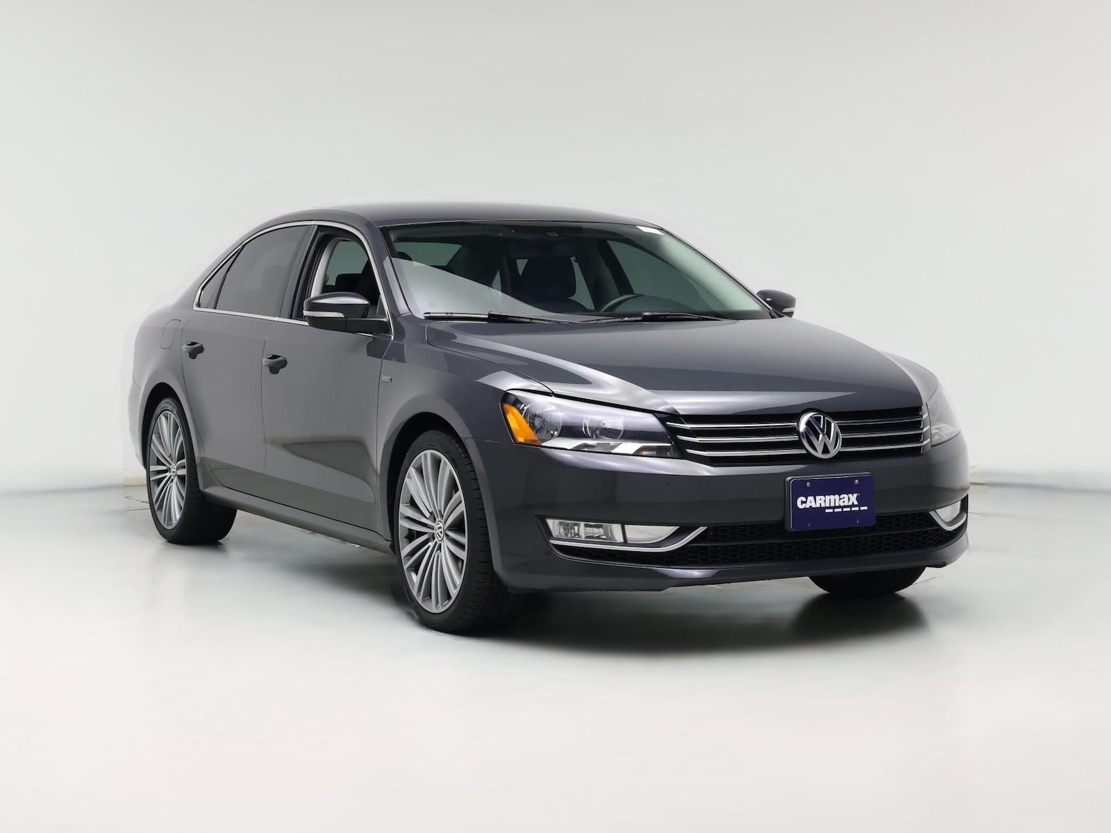 2015 Volkswagen Passat Sport