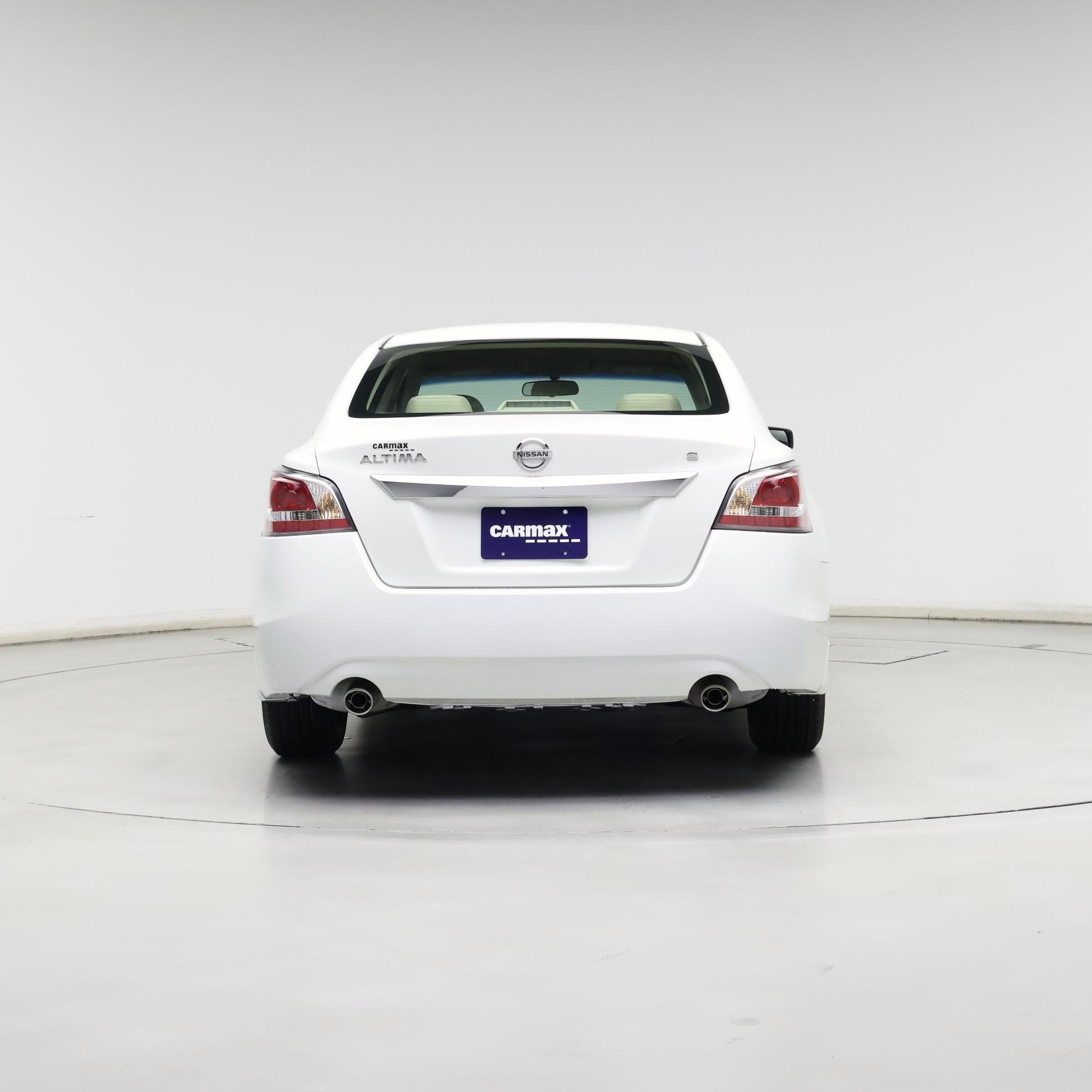 Thumbnail: 2015 Nissan Altima - 6