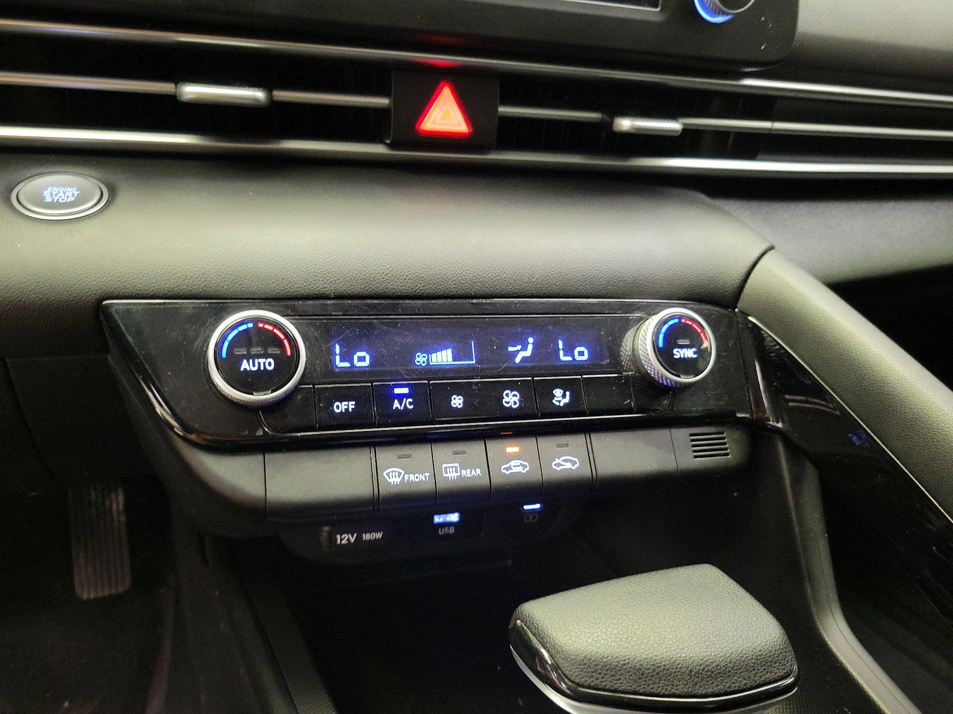 Thumbnail: 2025 Hyundai Elantra - 16