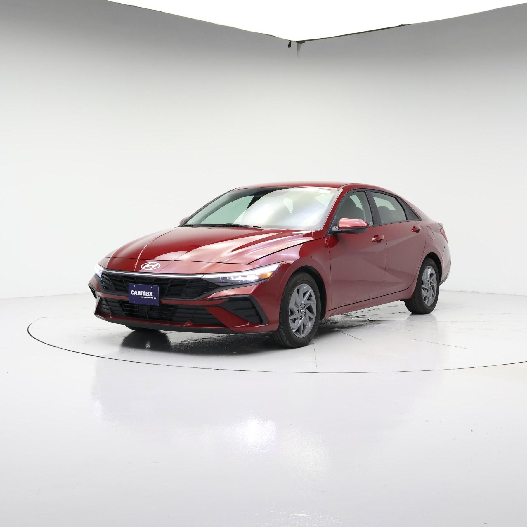 Thumbnail: 2025 Hyundai Elantra - 4