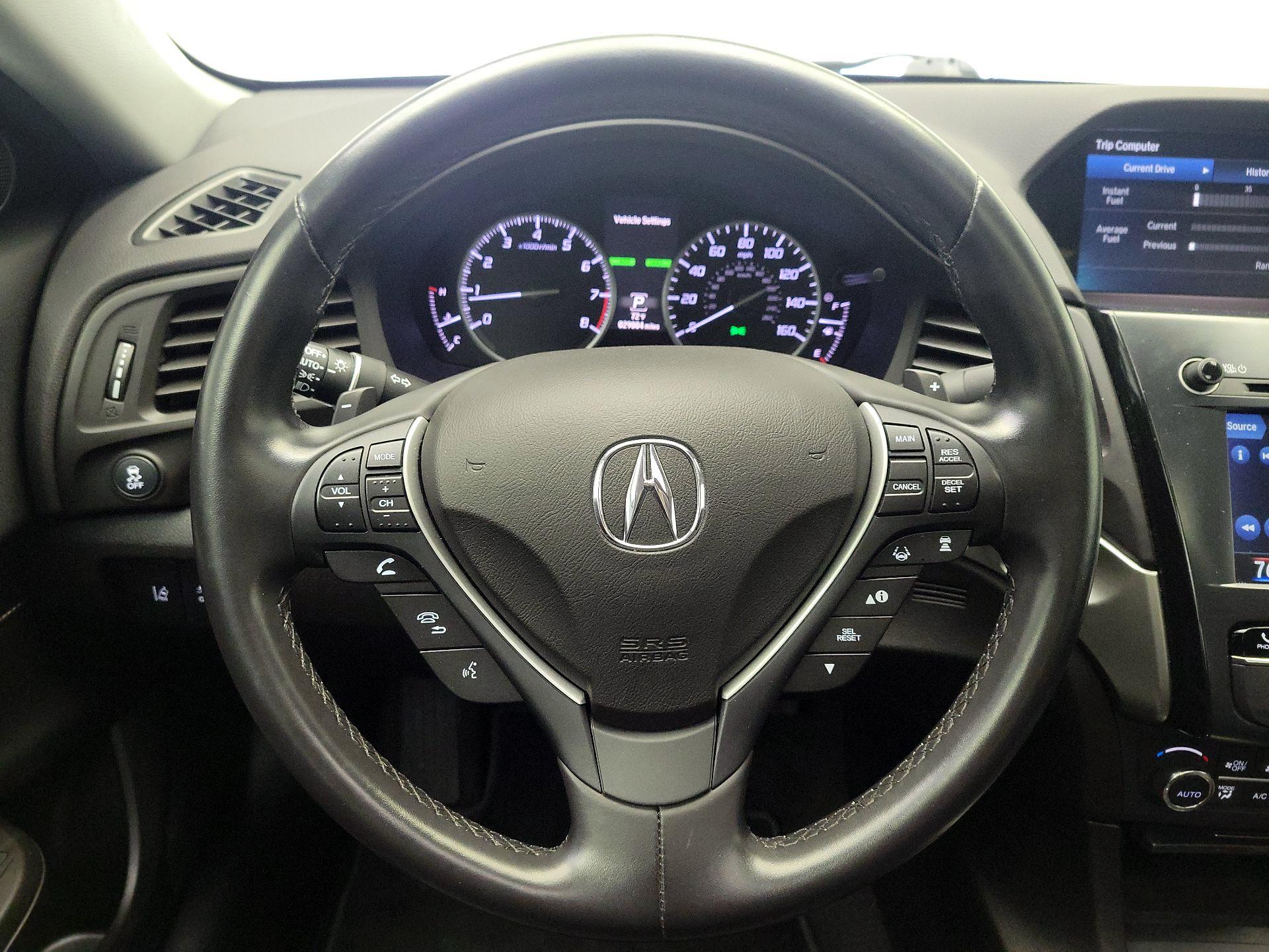 Thumbnail: 2022 Acura ILX - 10