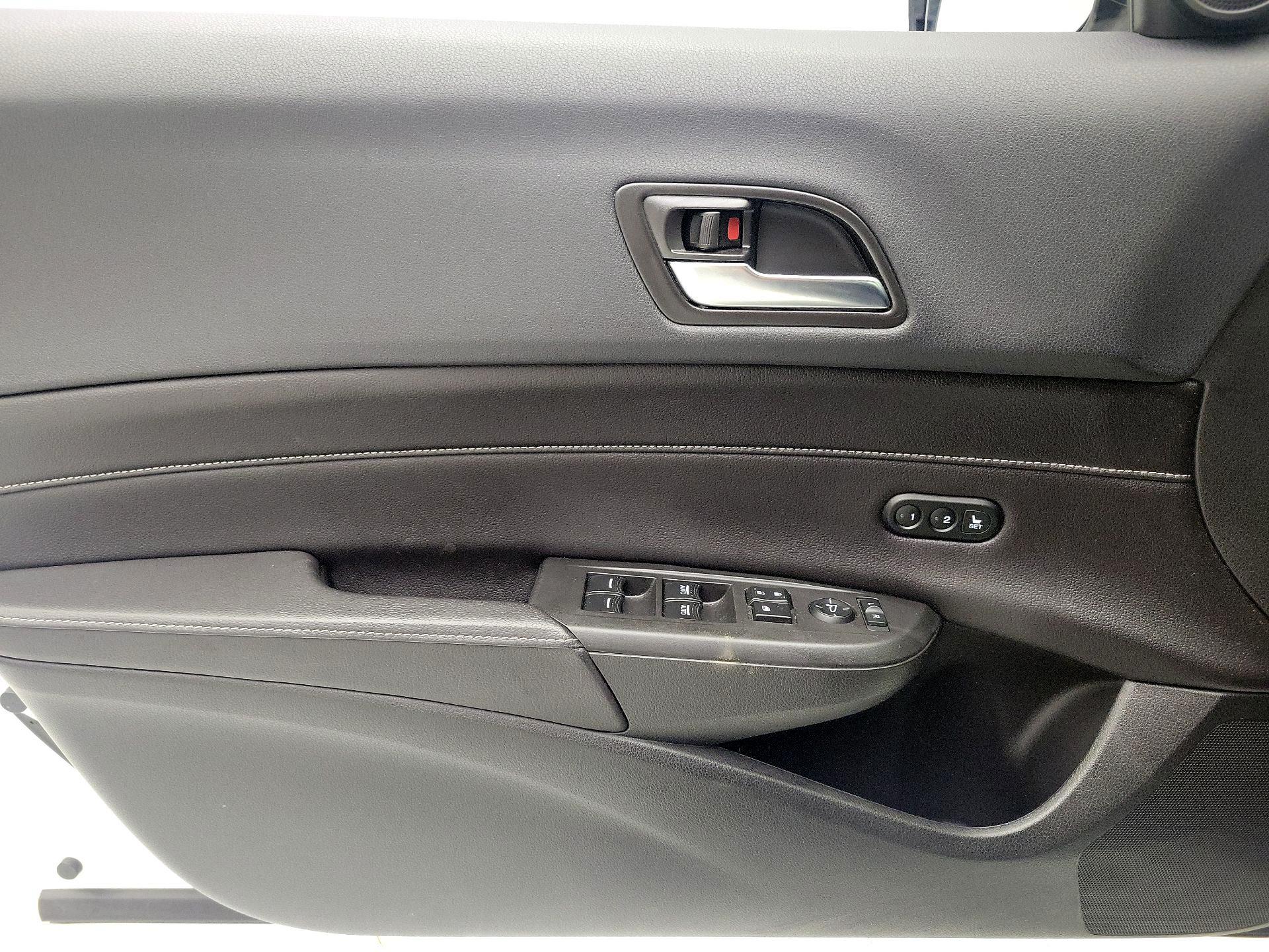 Thumbnail: 2022 Acura ILX - 12