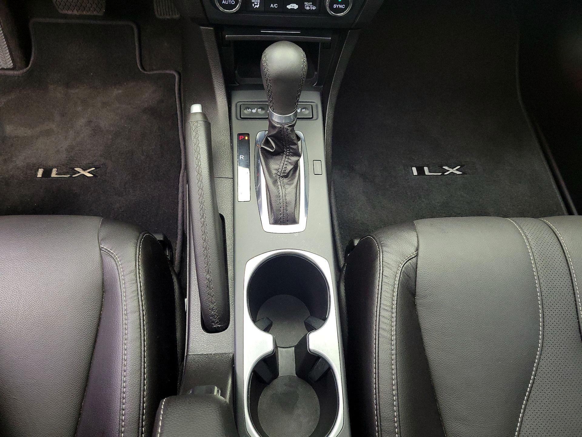 Thumbnail: 2022 Acura ILX - 17