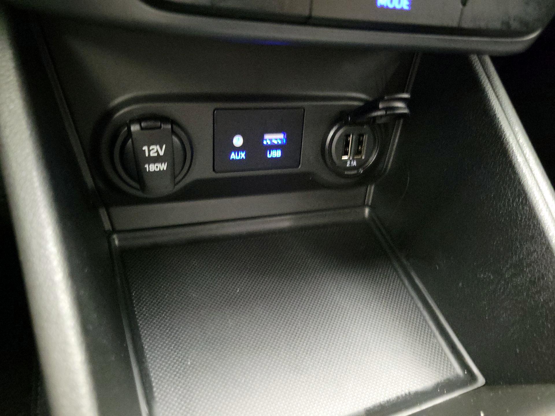 Thumbnail: 2022 Hyundai Accent - 18