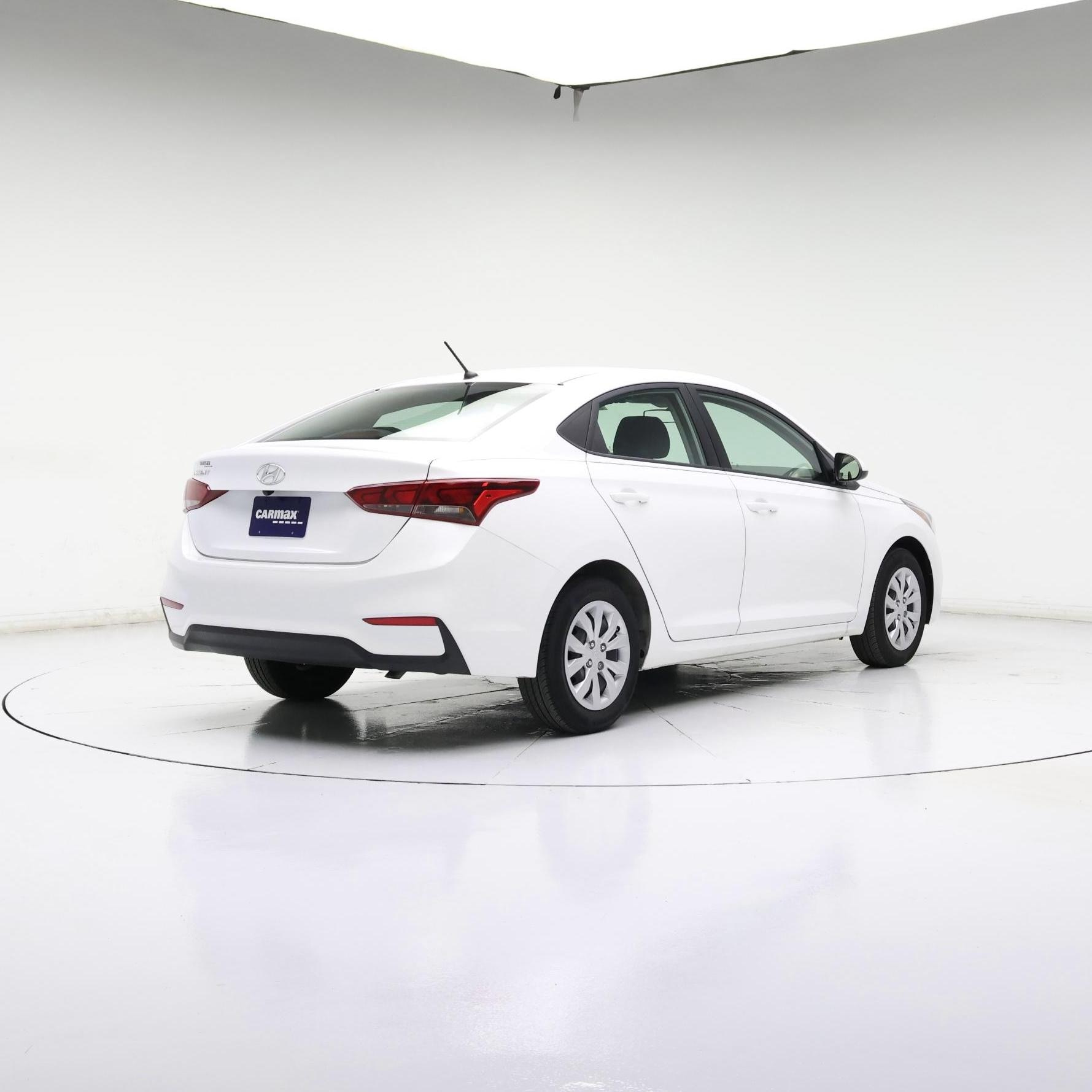 Thumbnail: 2022 Hyundai Accent - 8