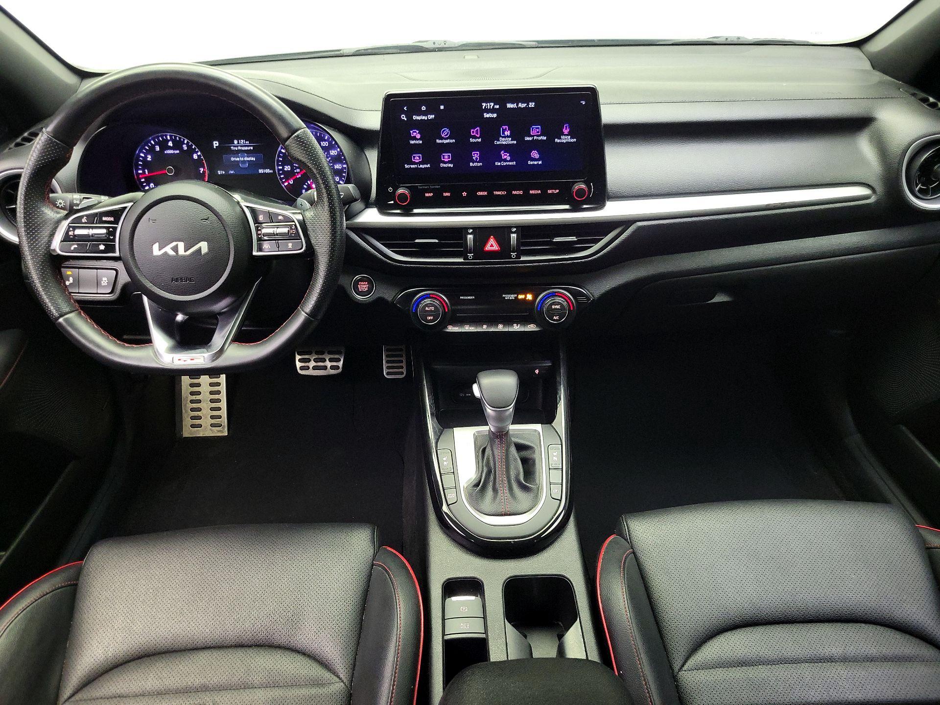 Thumbnail: 2023 Kia Forte - 9