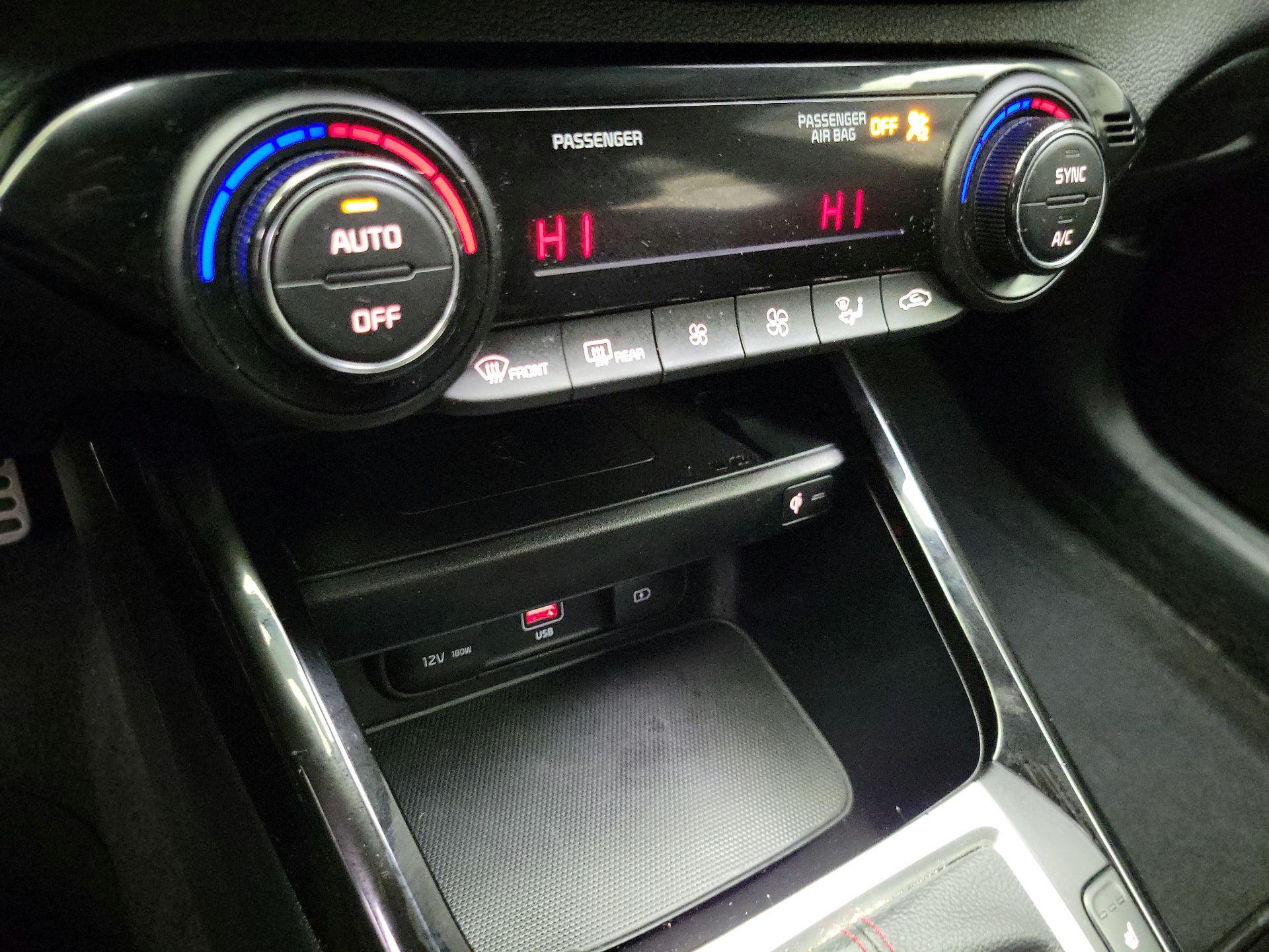 Thumbnail: 2023 Kia Forte - 17