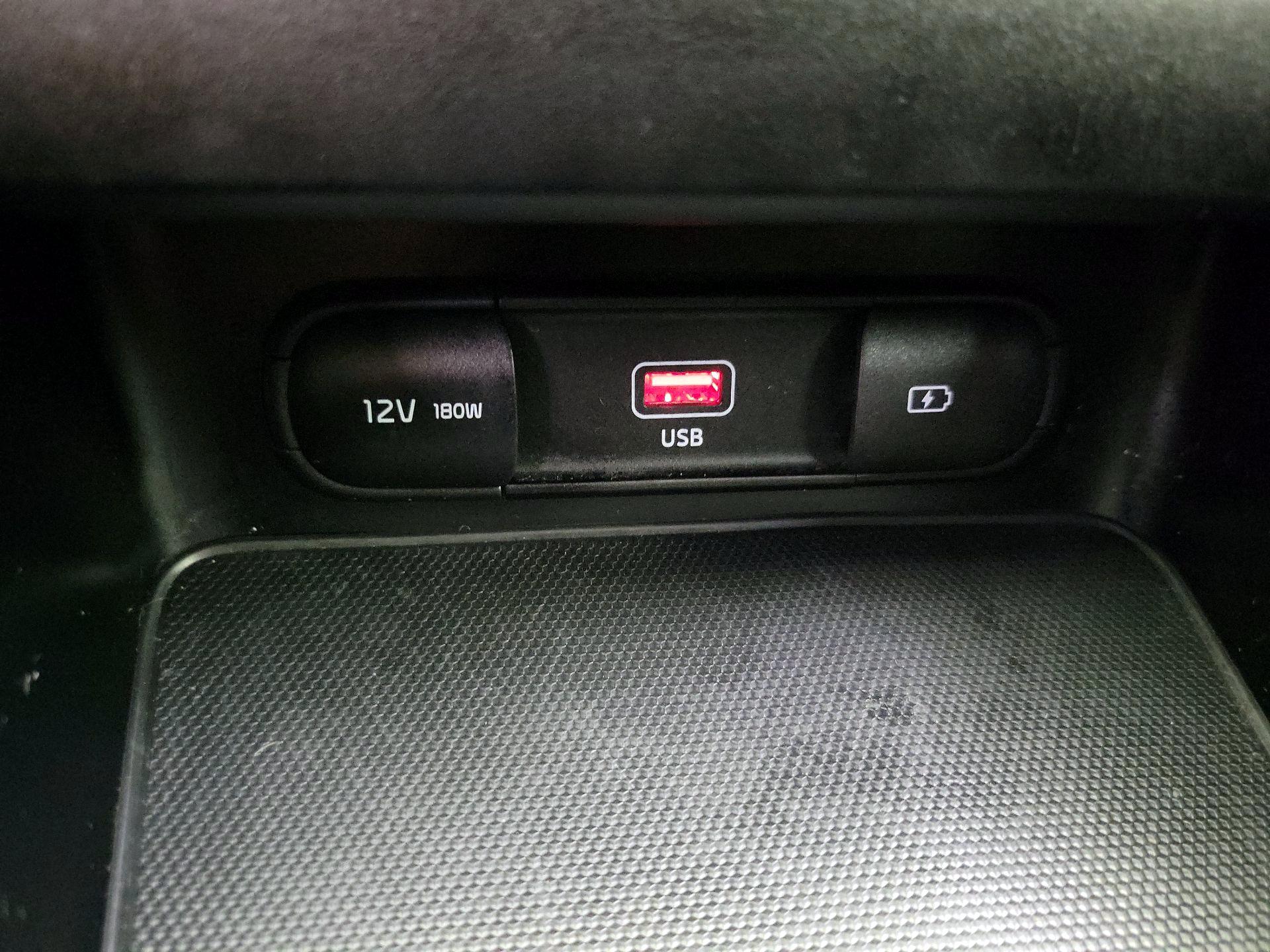 Thumbnail: 2023 Kia Forte - 19