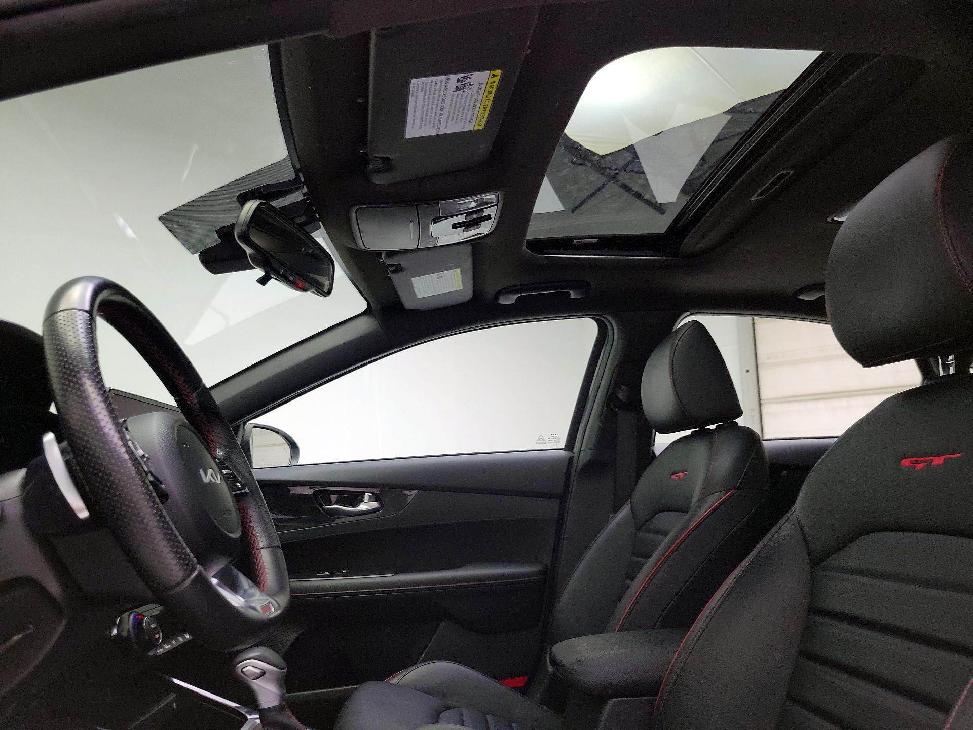 Thumbnail: 2023 Kia Forte - 20