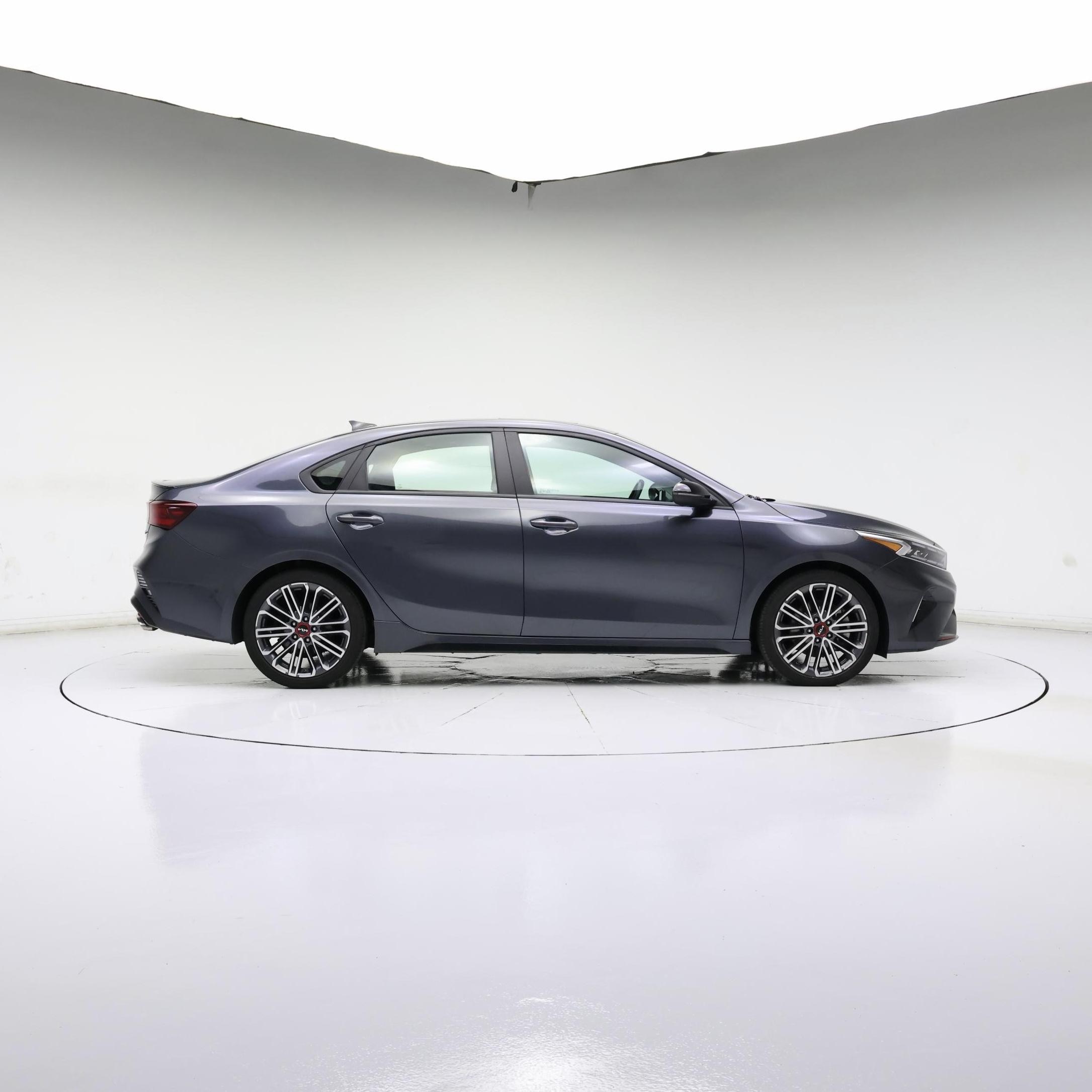 Thumbnail: 2023 Kia Forte - 7