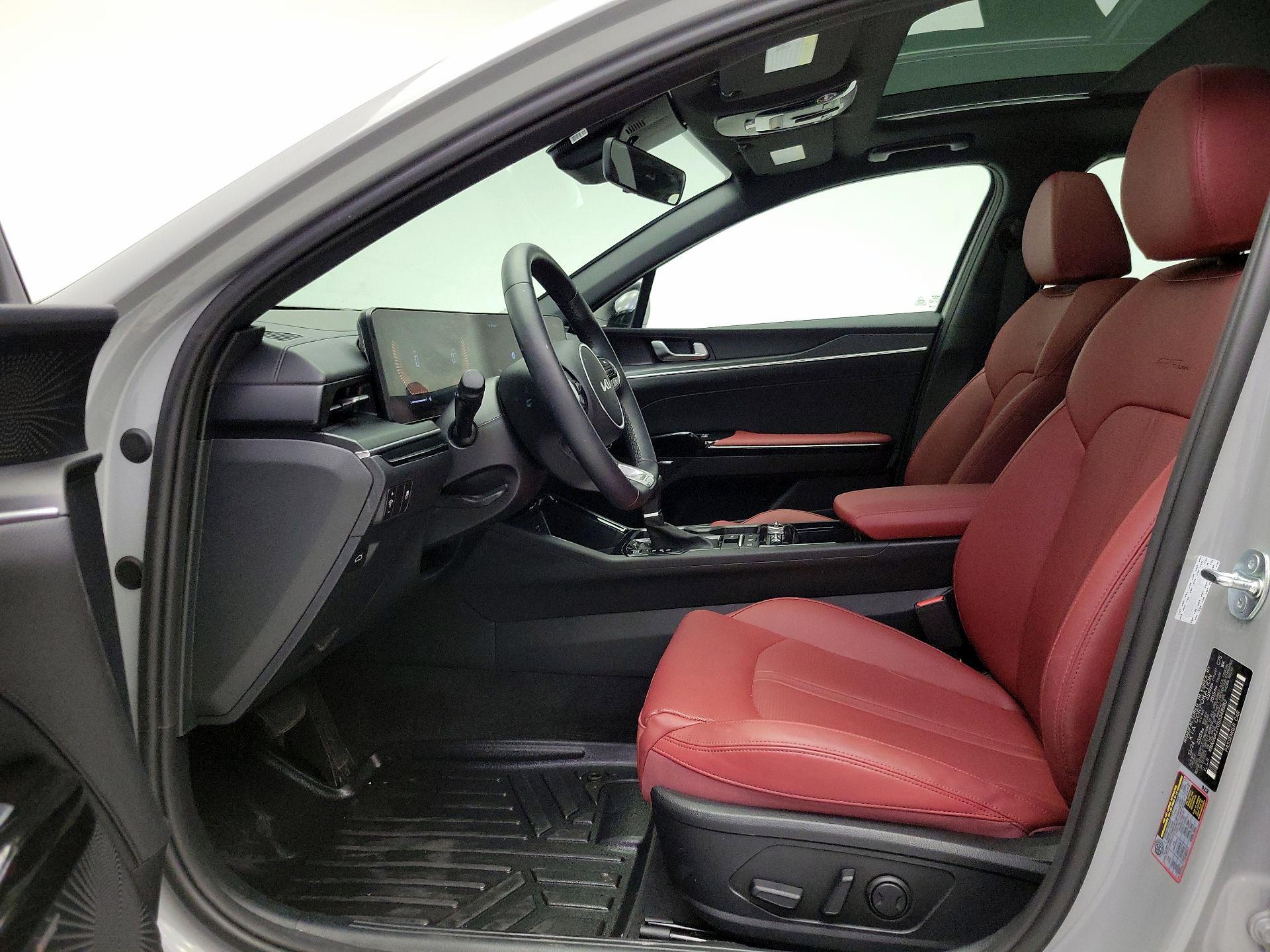 Thumbnail: 2025 Kia K5 - 11