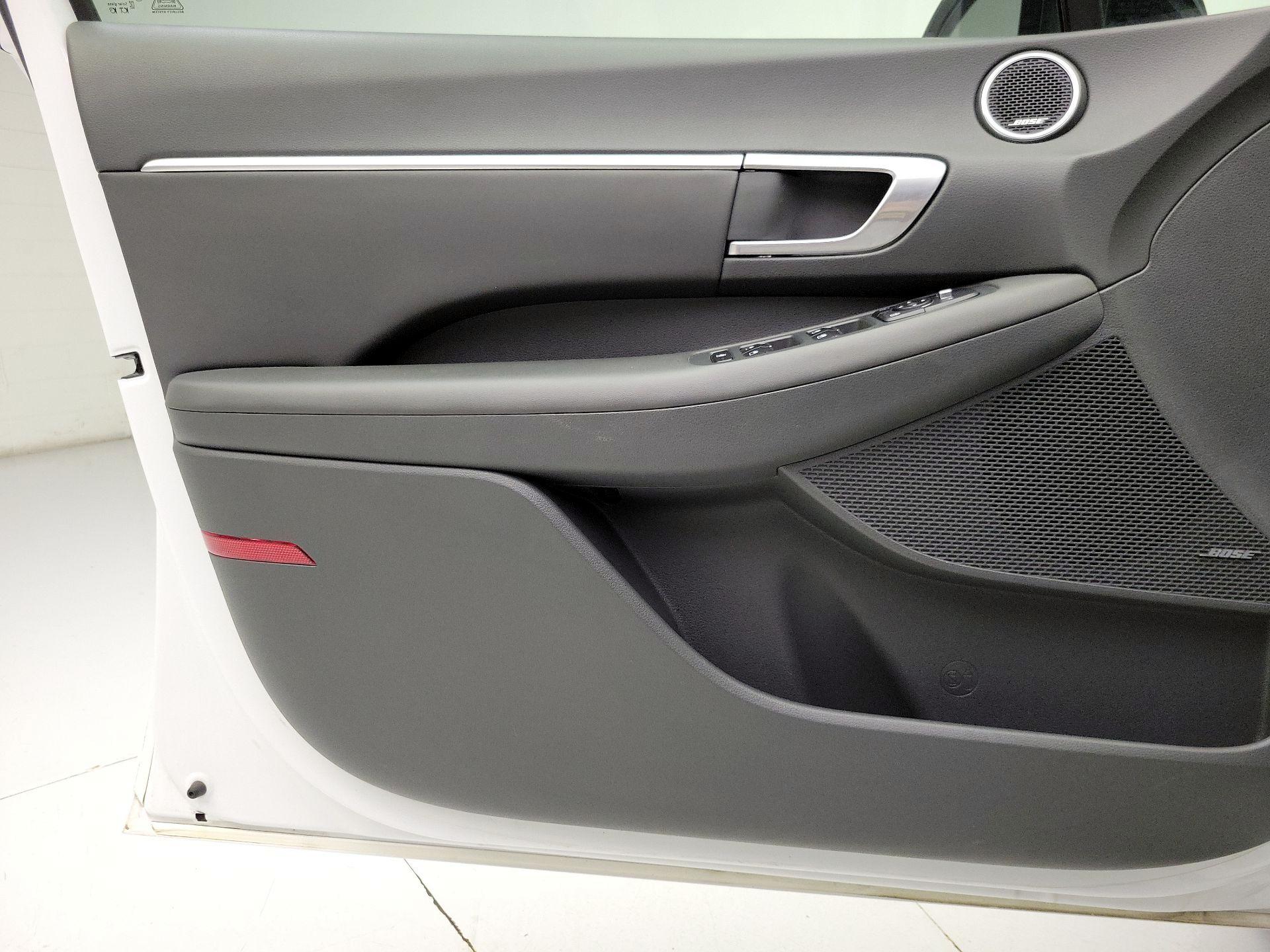 Thumbnail: 2023 Hyundai Sonata - 12