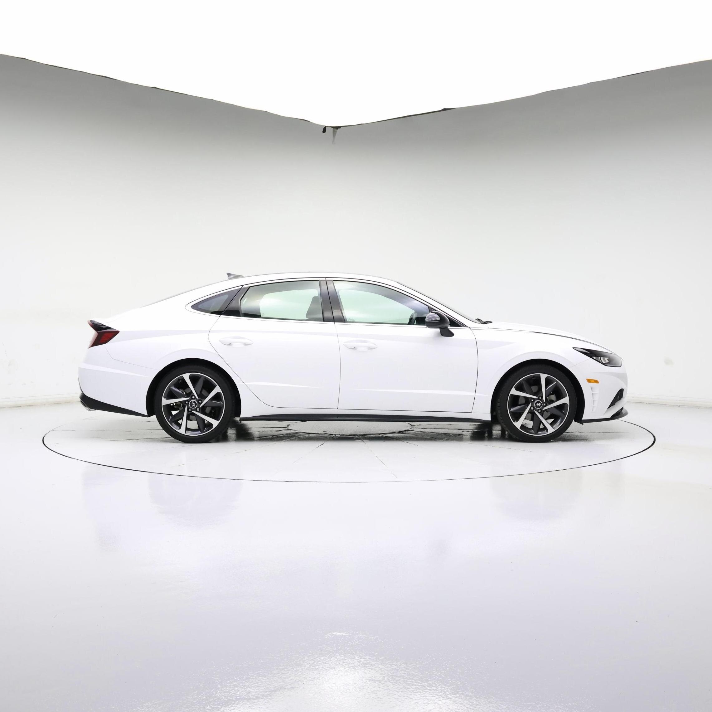 Thumbnail: 2023 Hyundai Sonata - 7