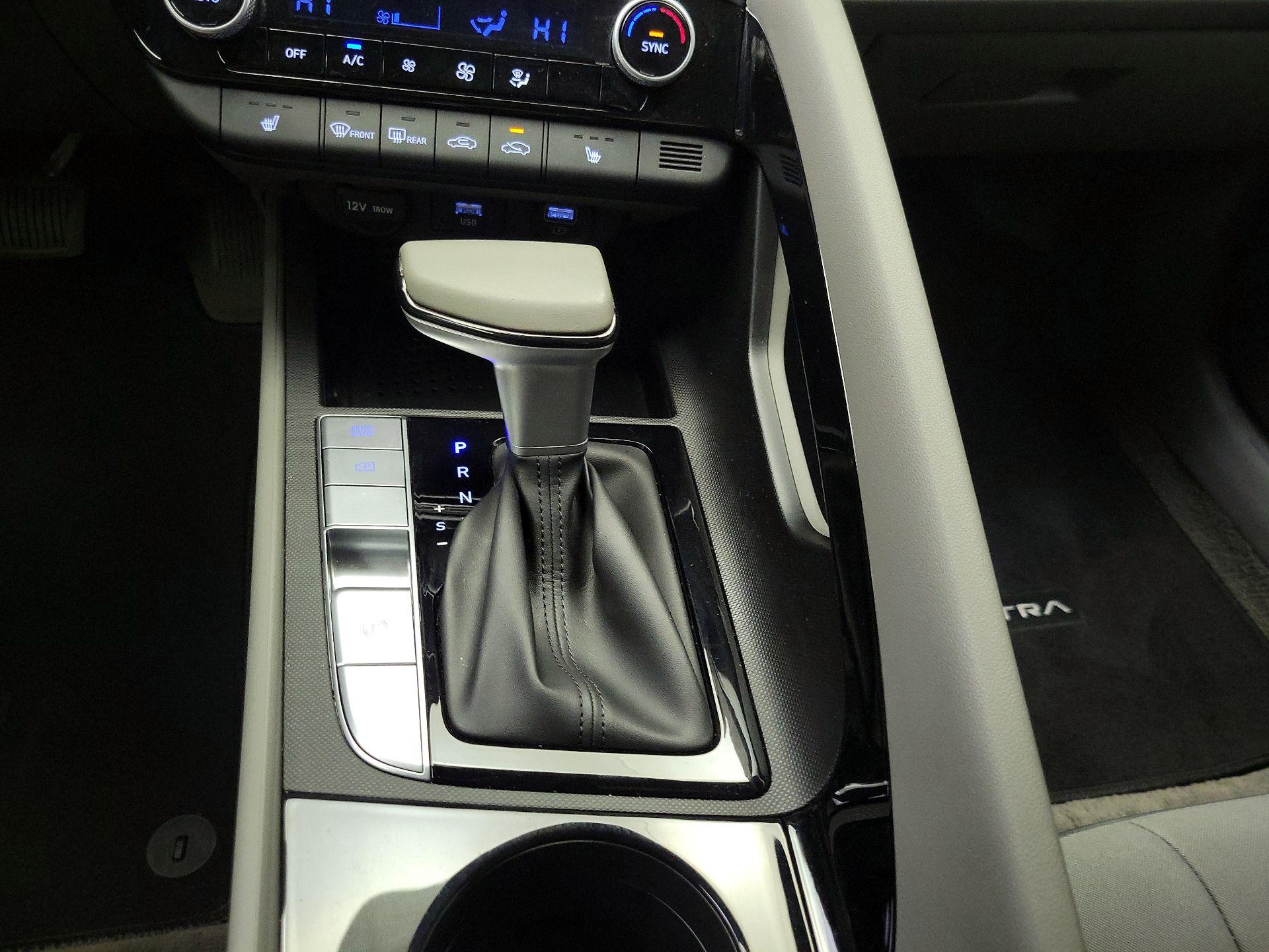 Thumbnail: 2023 Hyundai Elantra - 18