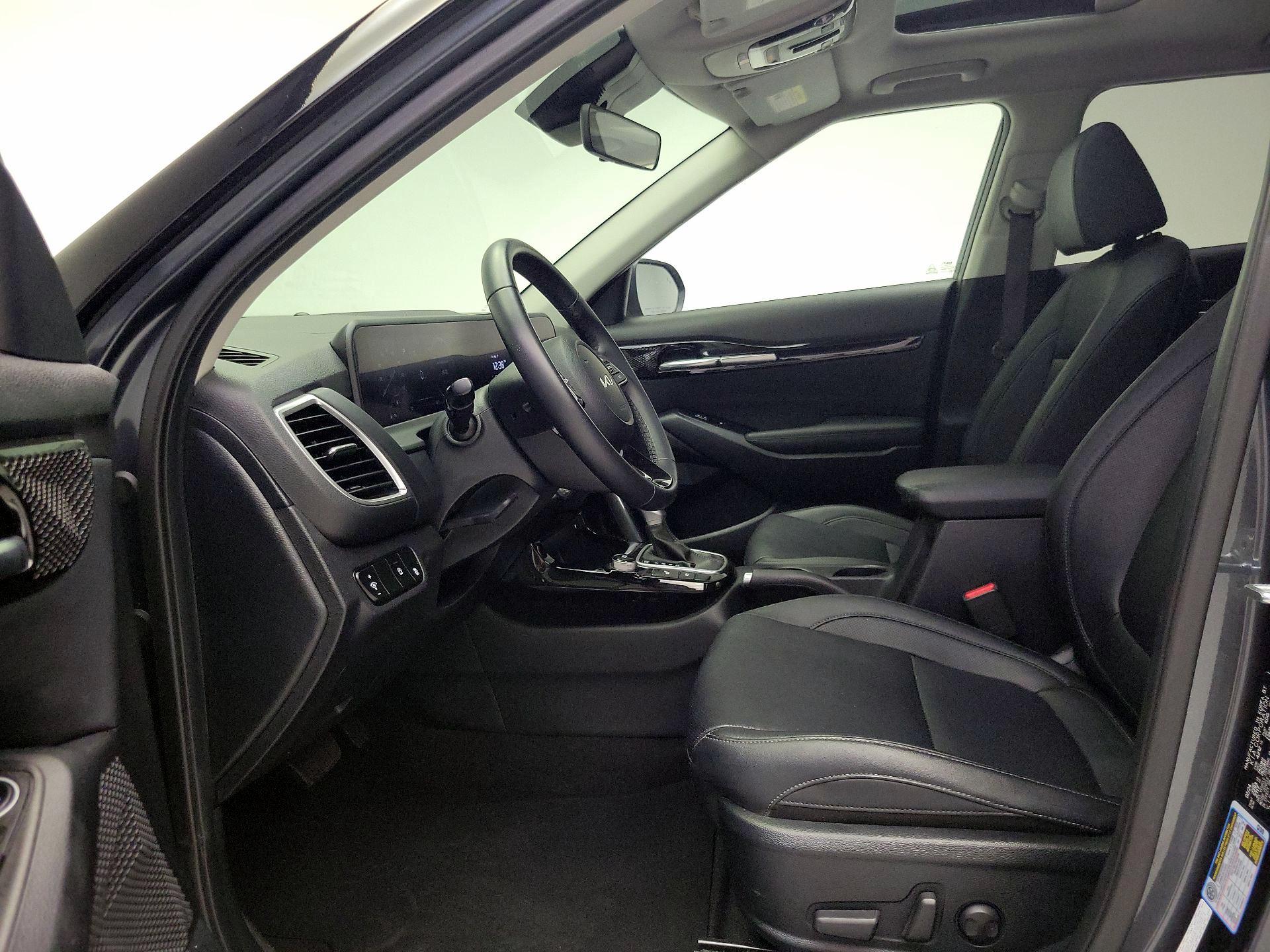 Thumbnail: 2024 Kia Seltos - 11