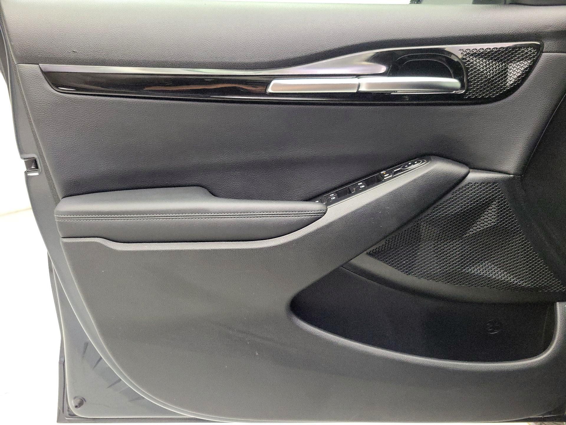 Thumbnail: 2024 Kia Seltos - 12