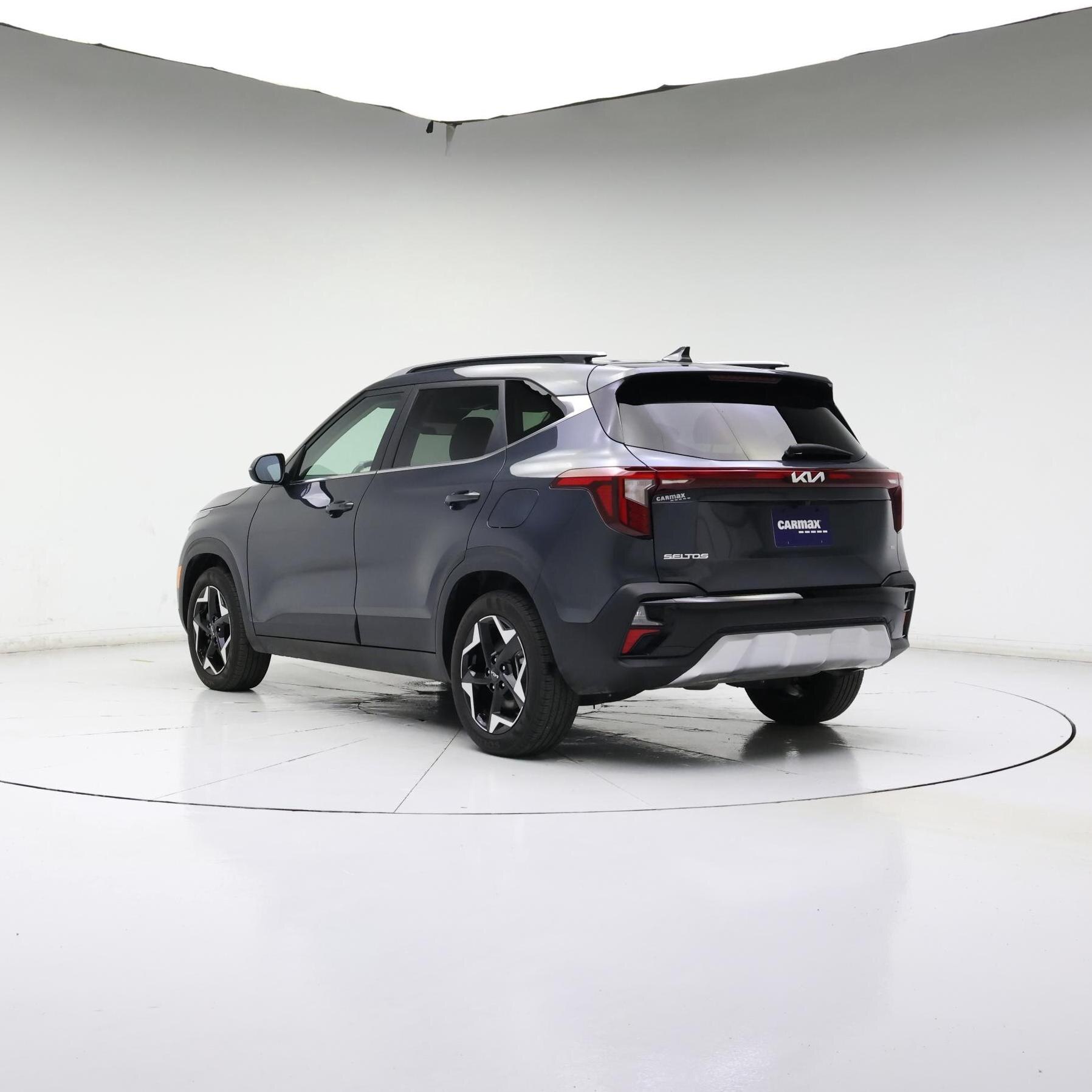 Thumbnail: 2024 Kia Seltos - 2