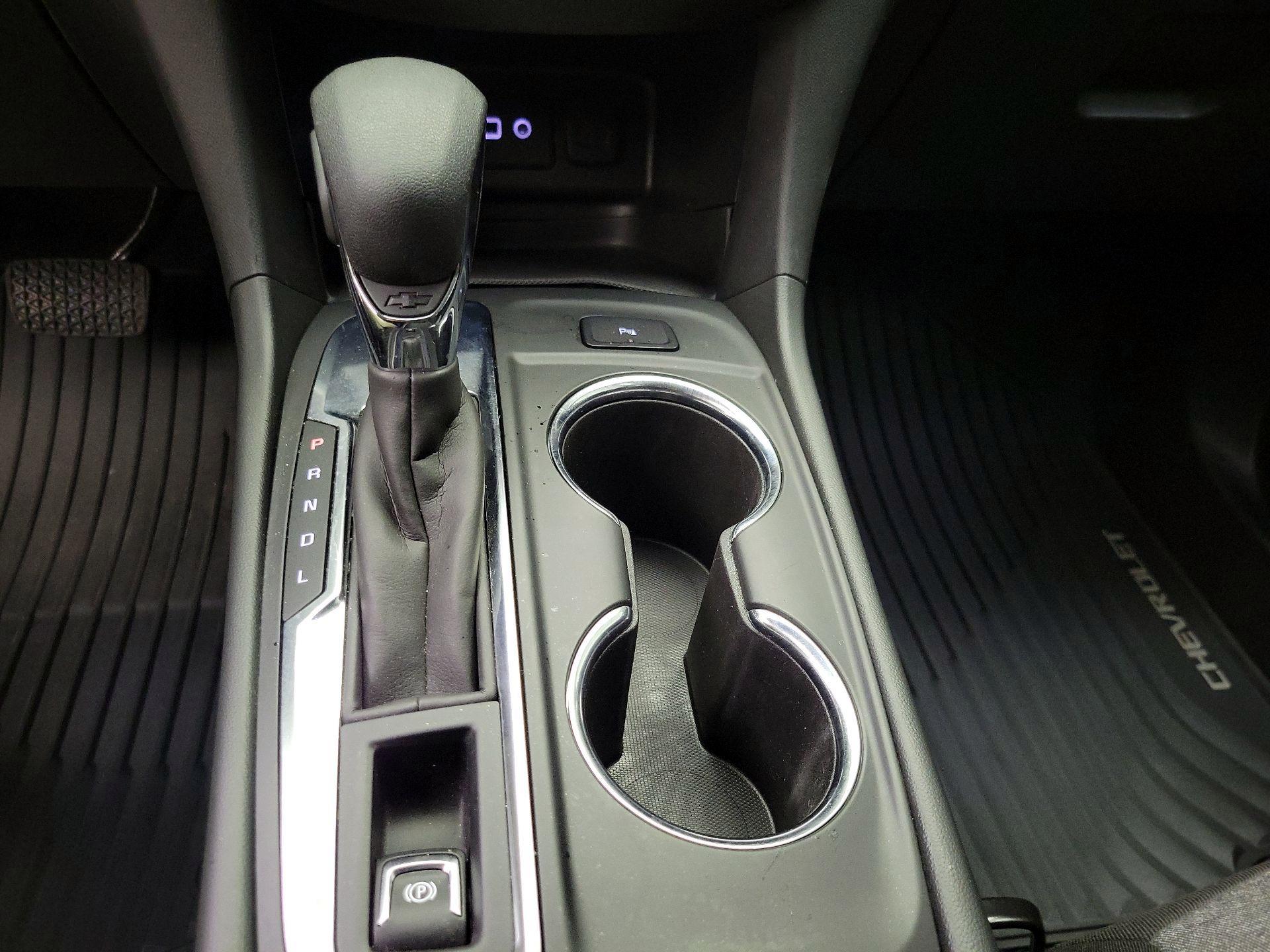 Thumbnail: 2023 Chevrolet Equinox - 17