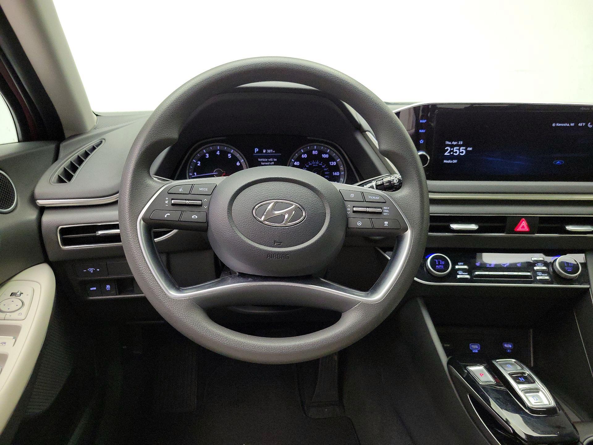 Thumbnail: 2023 Hyundai Sonata - 10