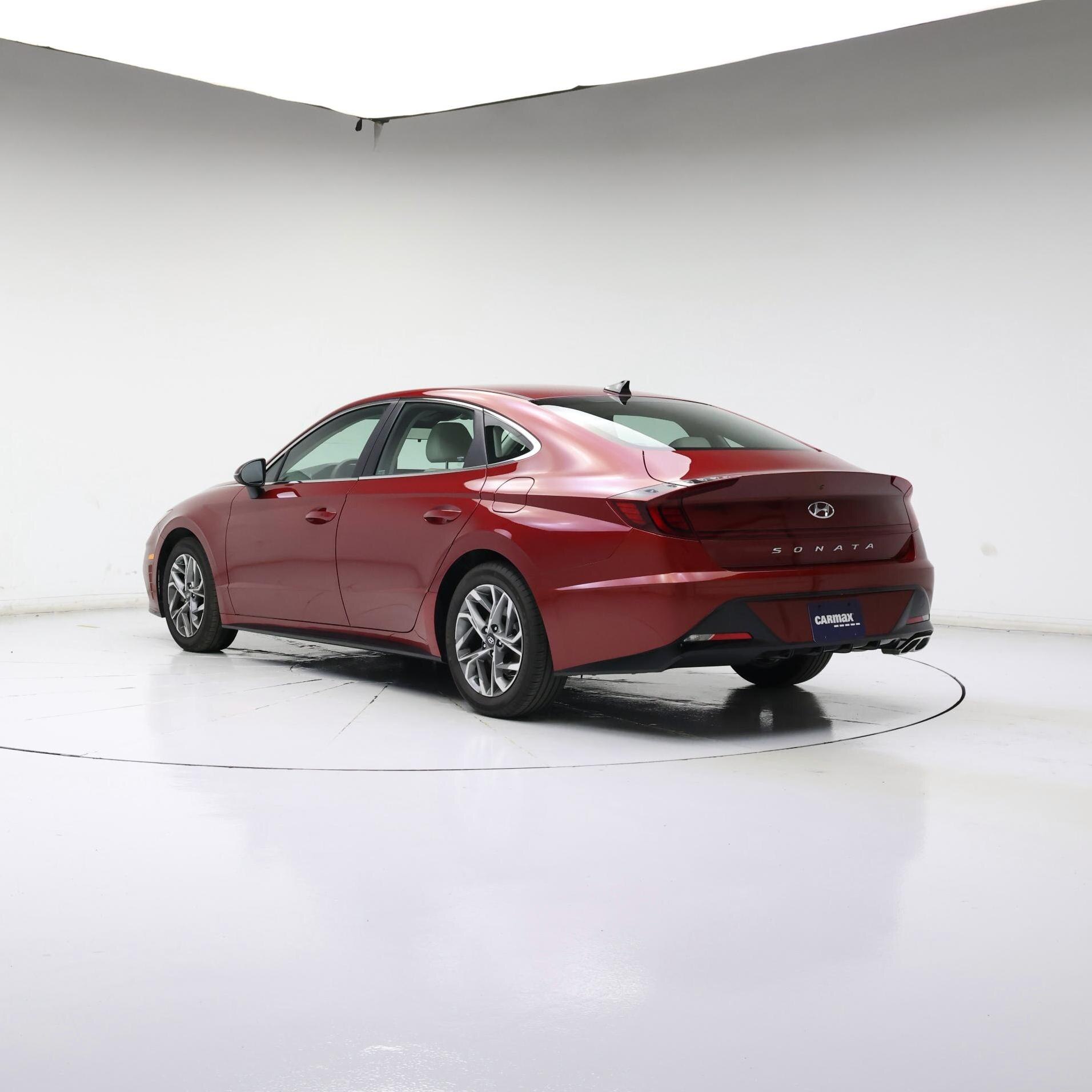 Thumbnail: 2023 Hyundai Sonata - 2