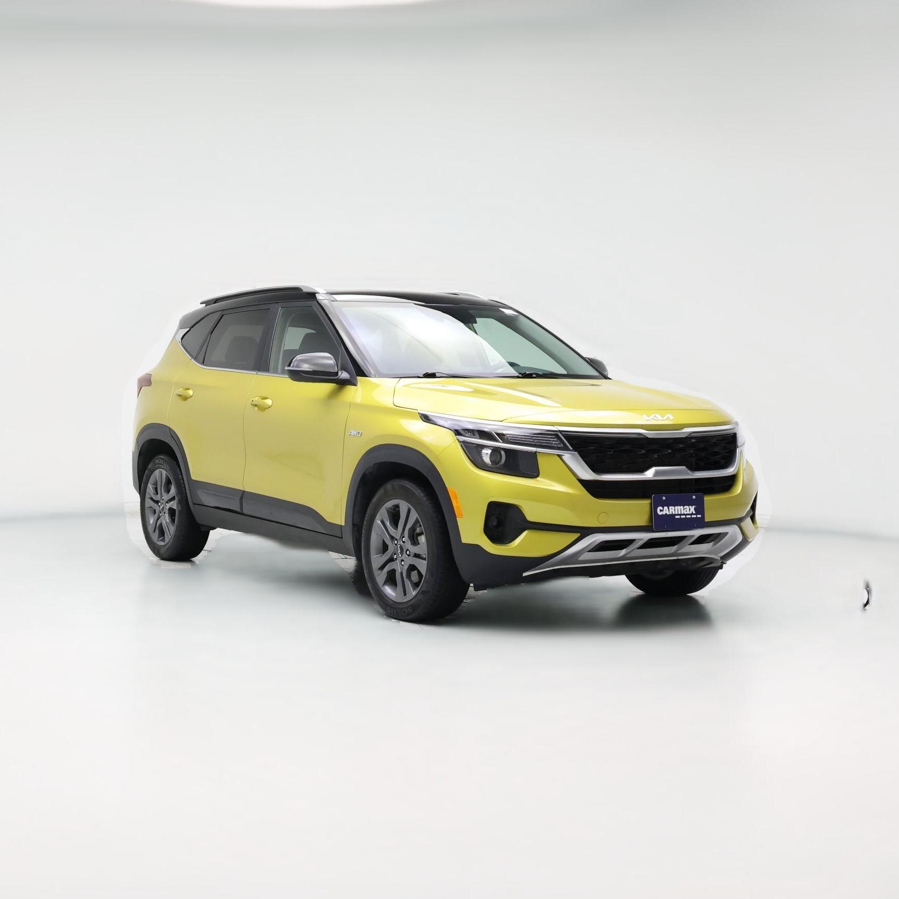 Thumbnail: 2023 Kia Seltos - 1