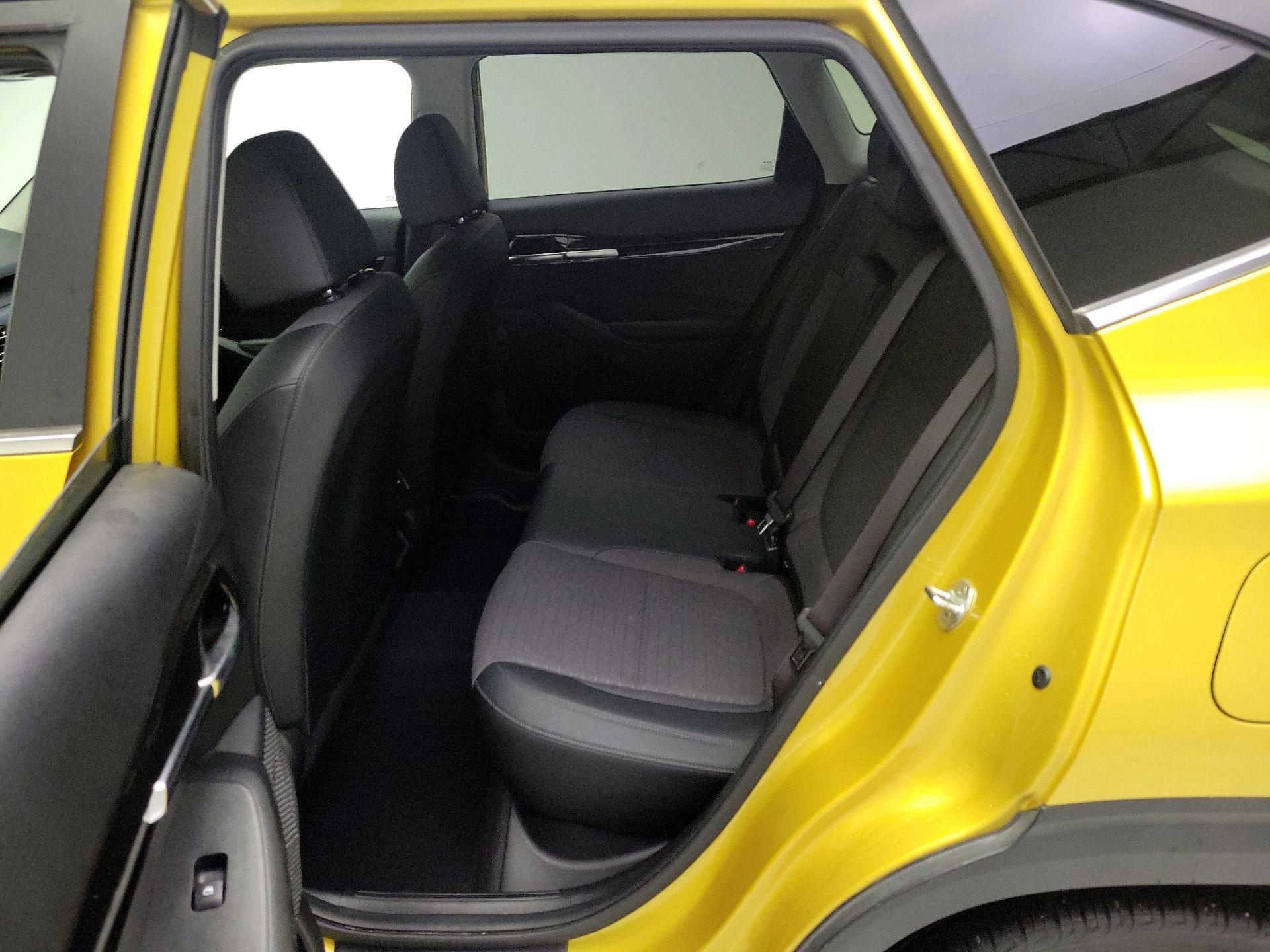 Thumbnail: 2023 Kia Seltos - 20