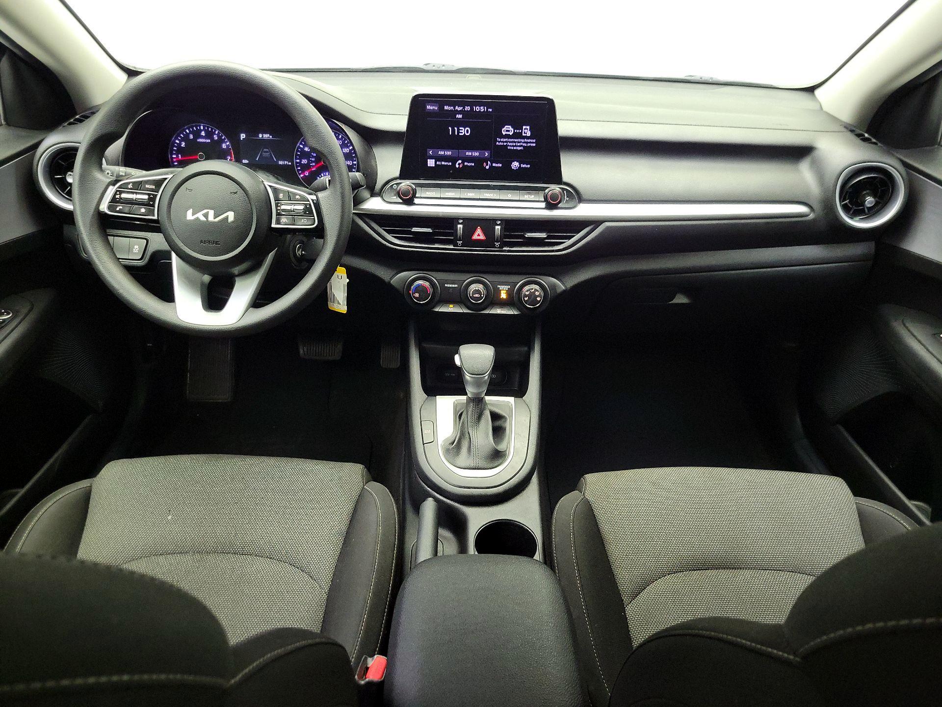 Thumbnail: 2024 Kia Forte - 9