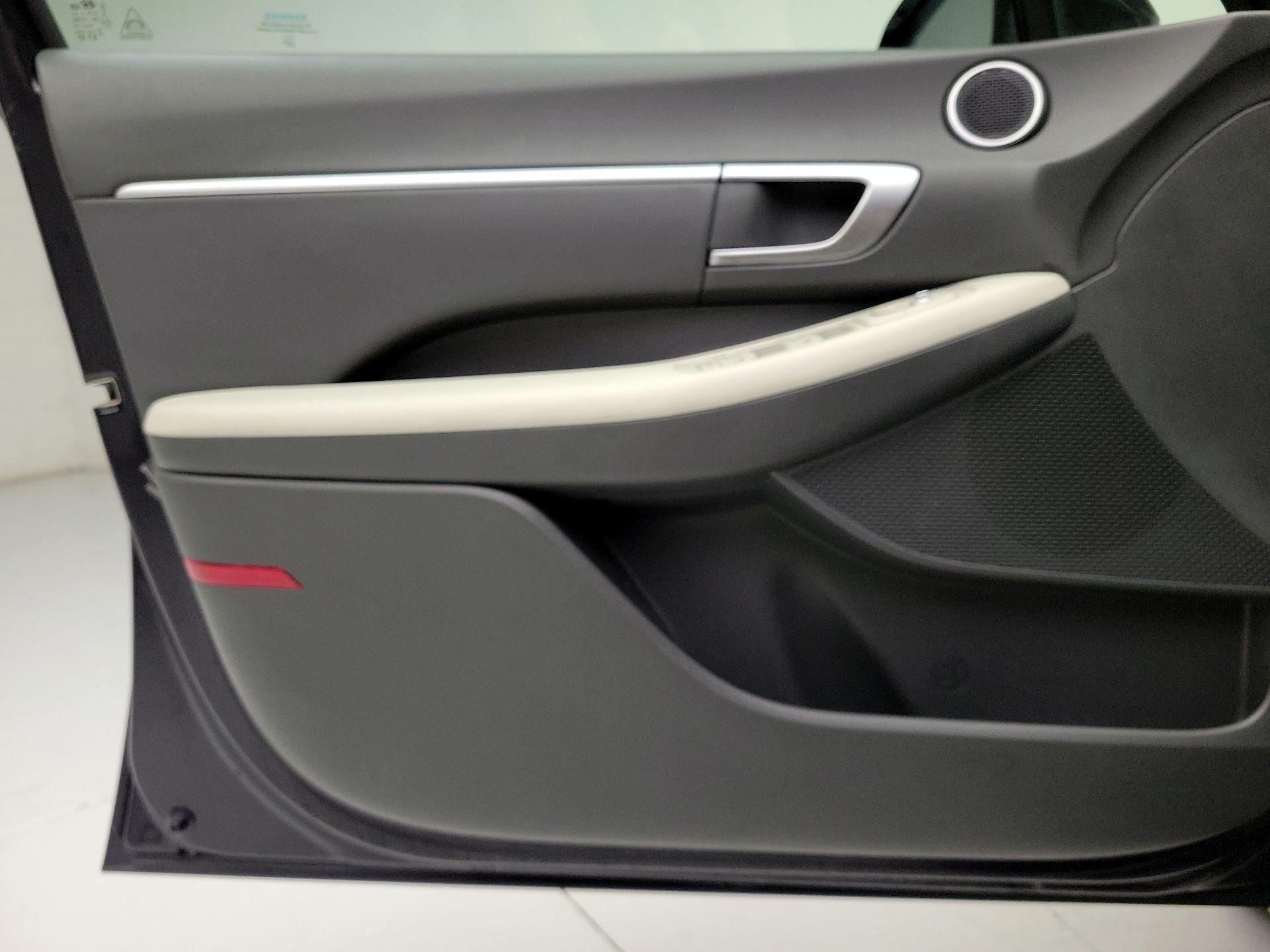 Thumbnail: 2024 Hyundai Sonata - 12