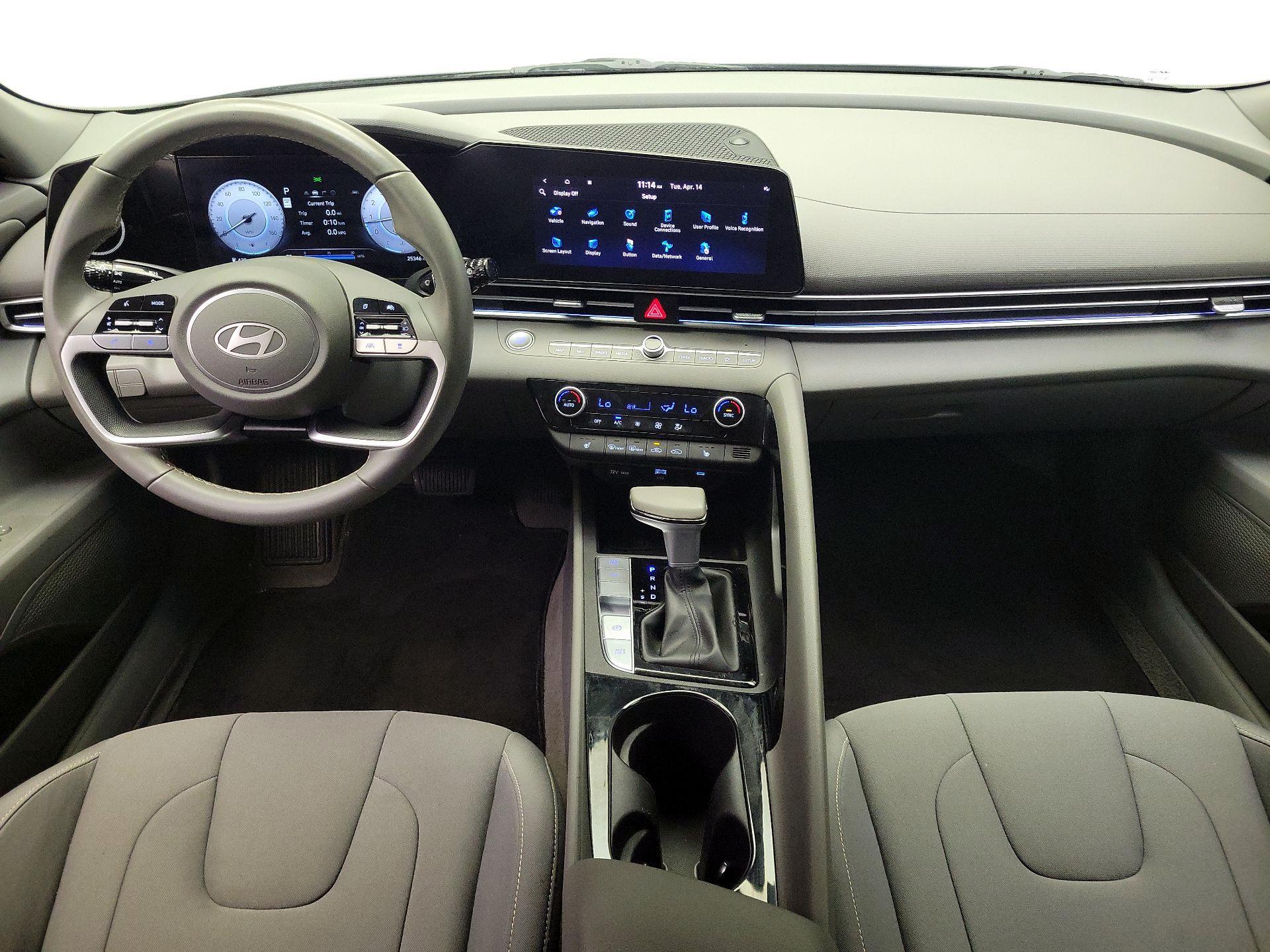 Thumbnail: 2024 Hyundai Elantra - 9