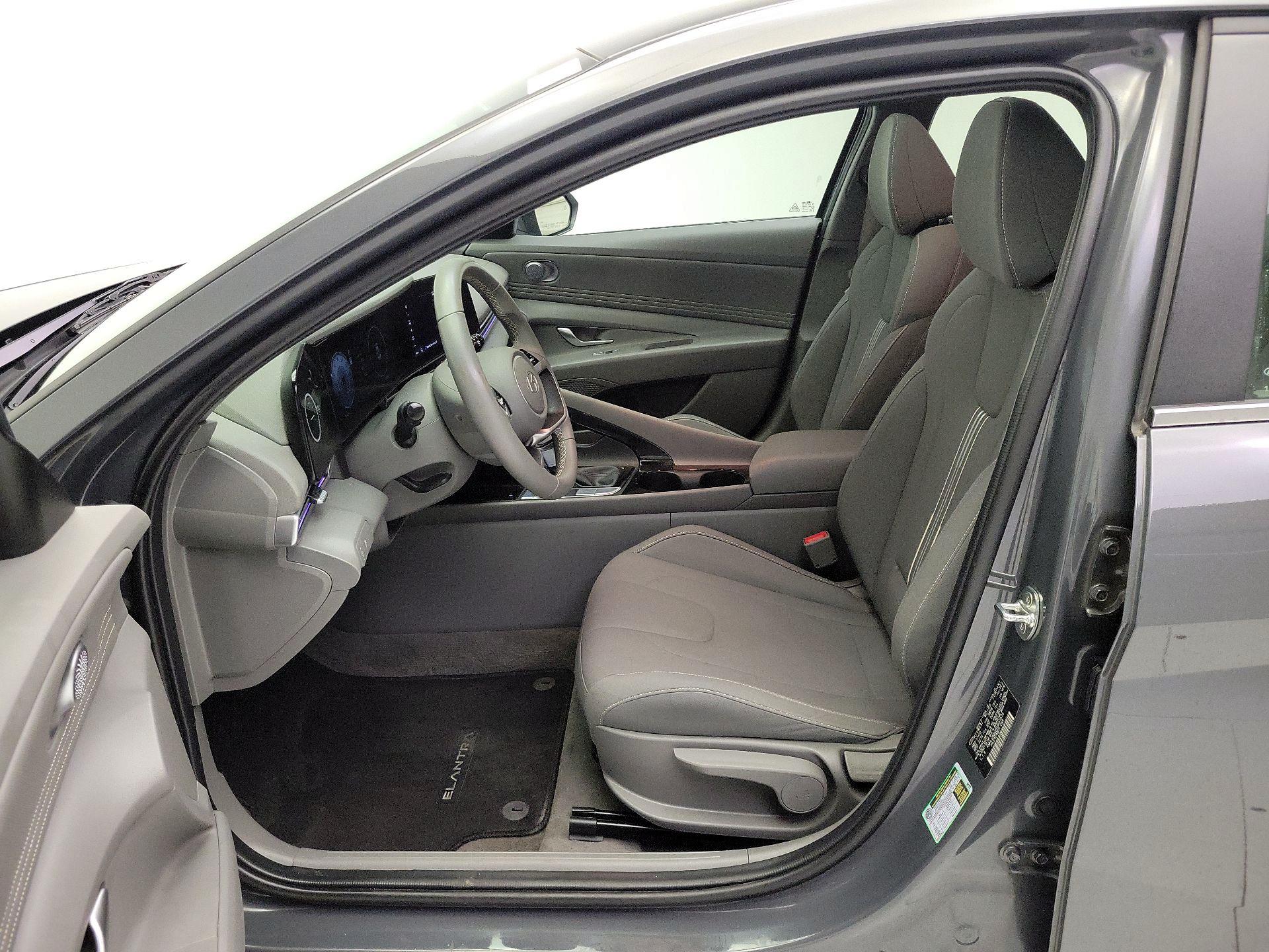 Thumbnail: 2024 Hyundai Elantra - 11