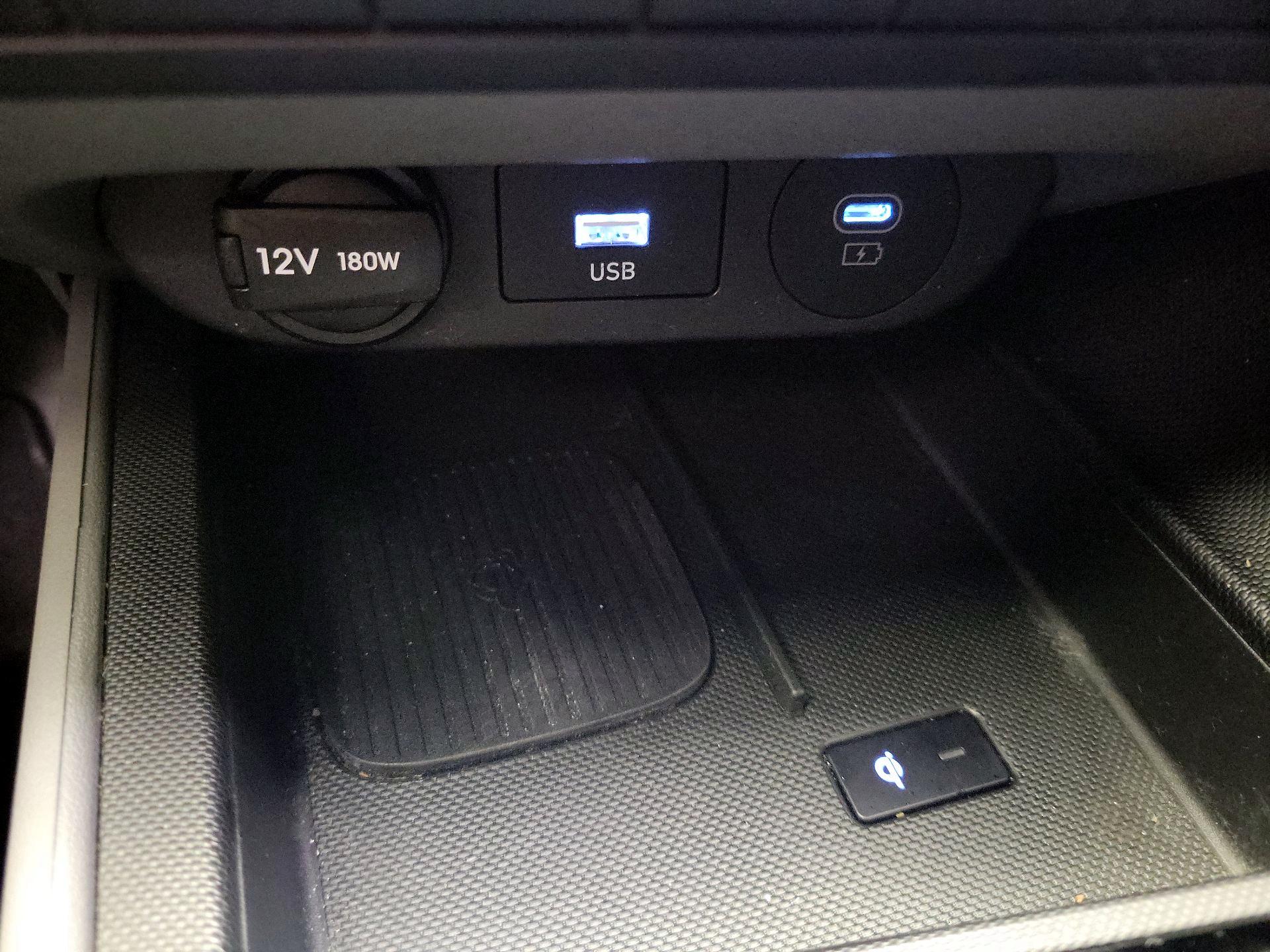 Thumbnail: 2024 Hyundai Elantra - 19