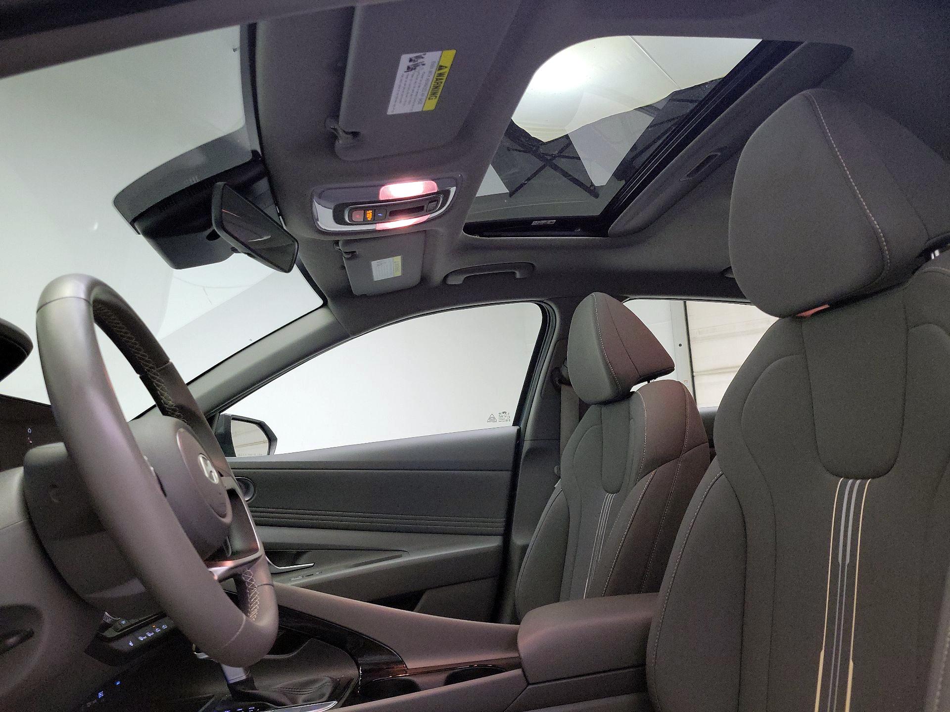 Thumbnail: 2024 Hyundai Elantra - 20