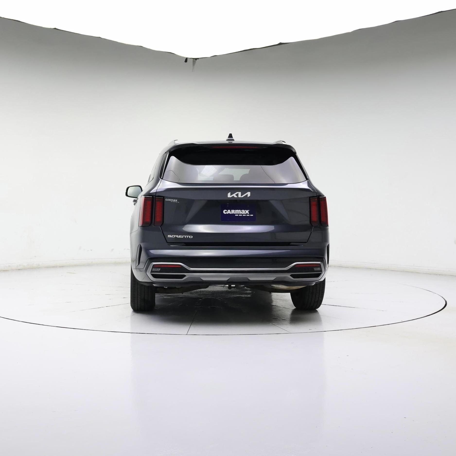 Thumbnail: 2023 Kia Sorento - 6