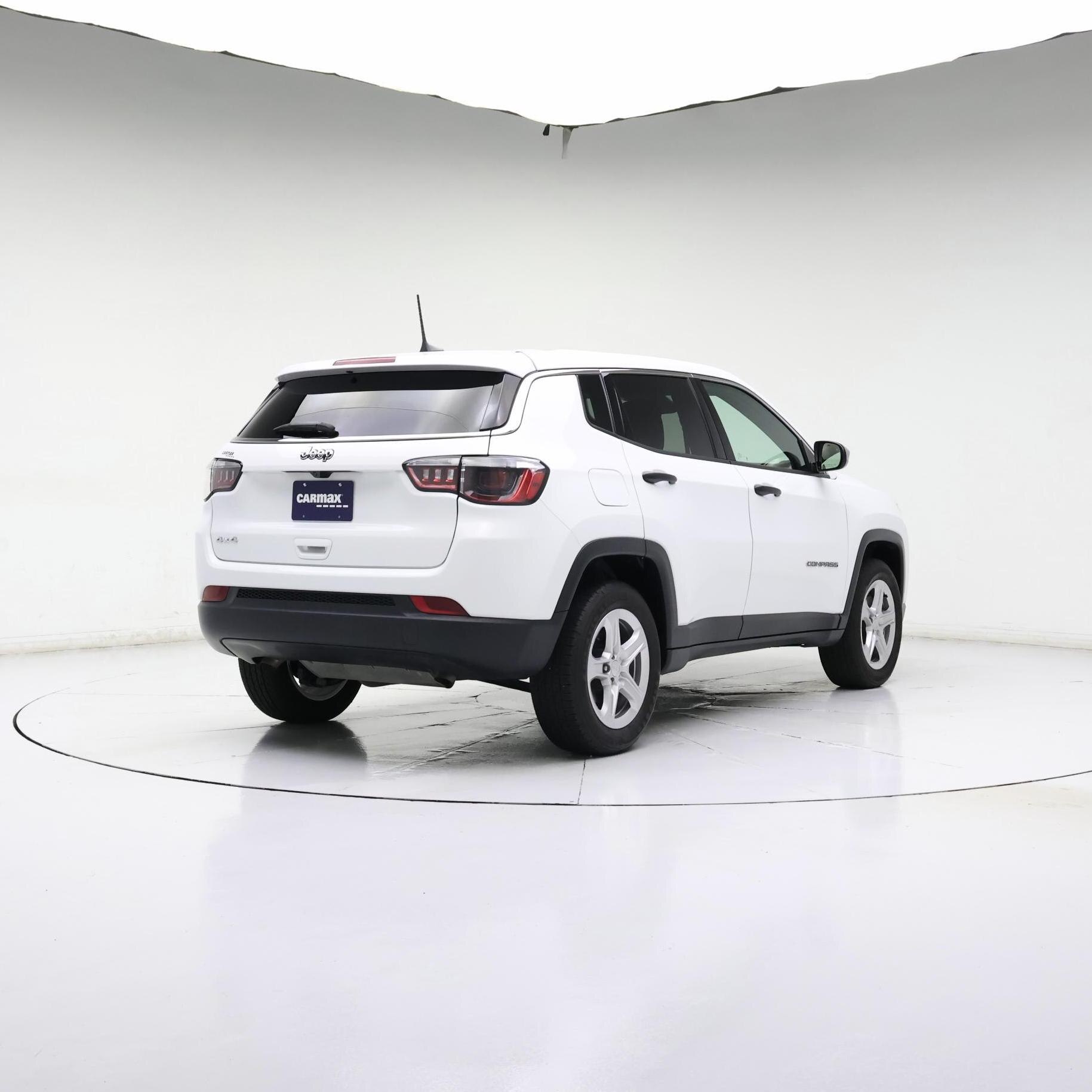 Thumbnail: 2023 Jeep Compass - 8