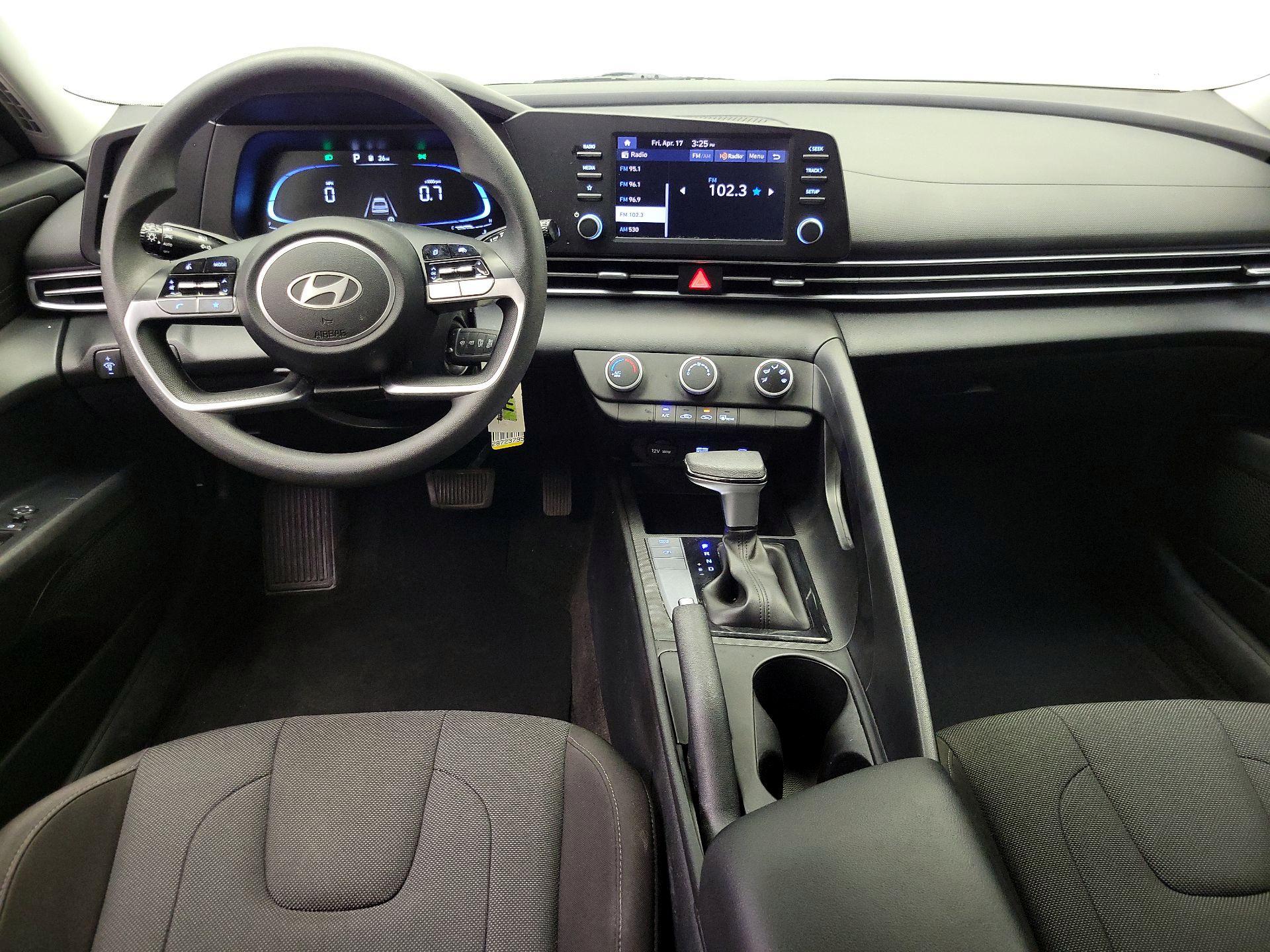 Thumbnail: 2024 Hyundai Elantra - 9