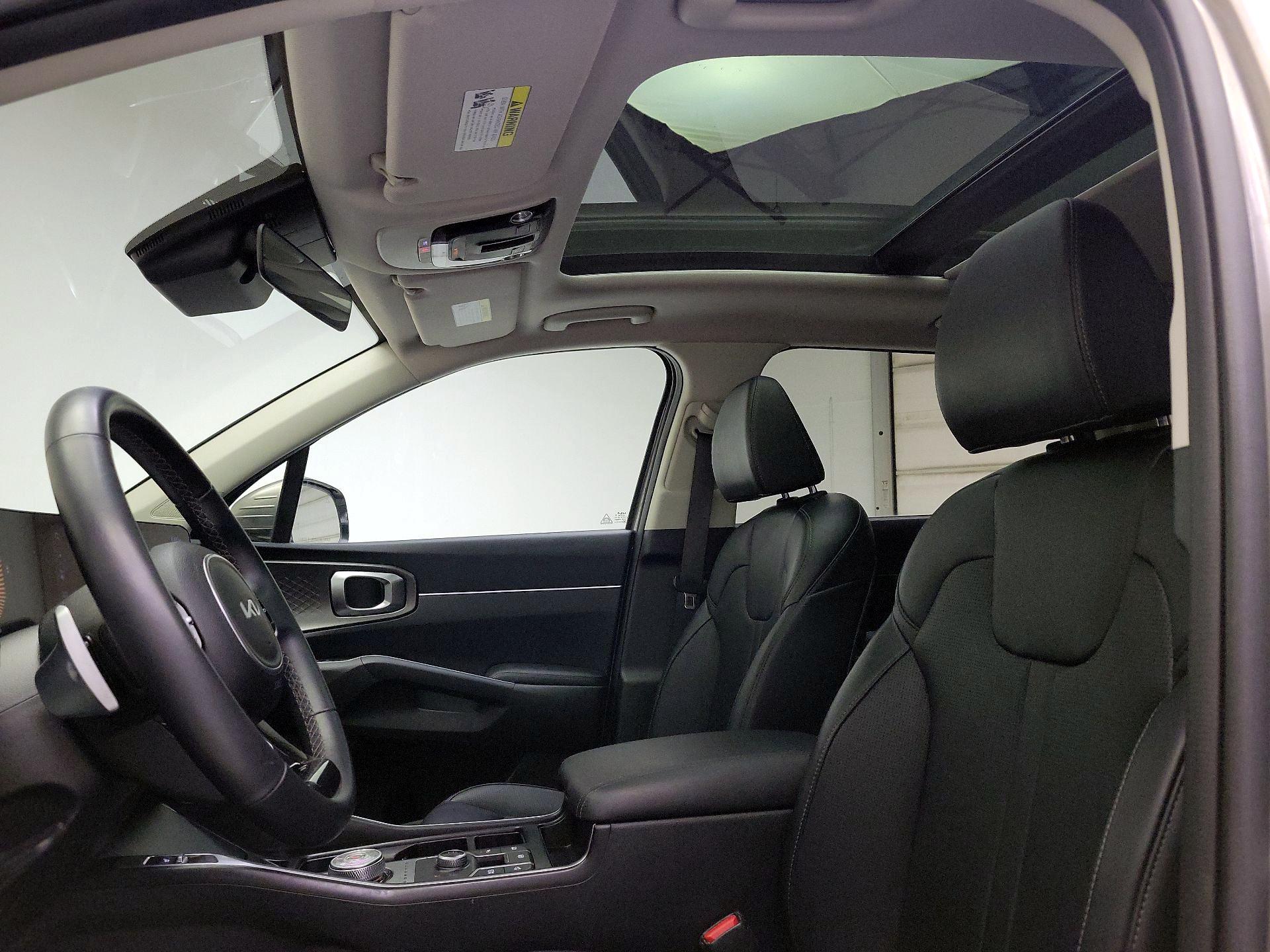 Thumbnail: 2025 Kia Sorento - 19