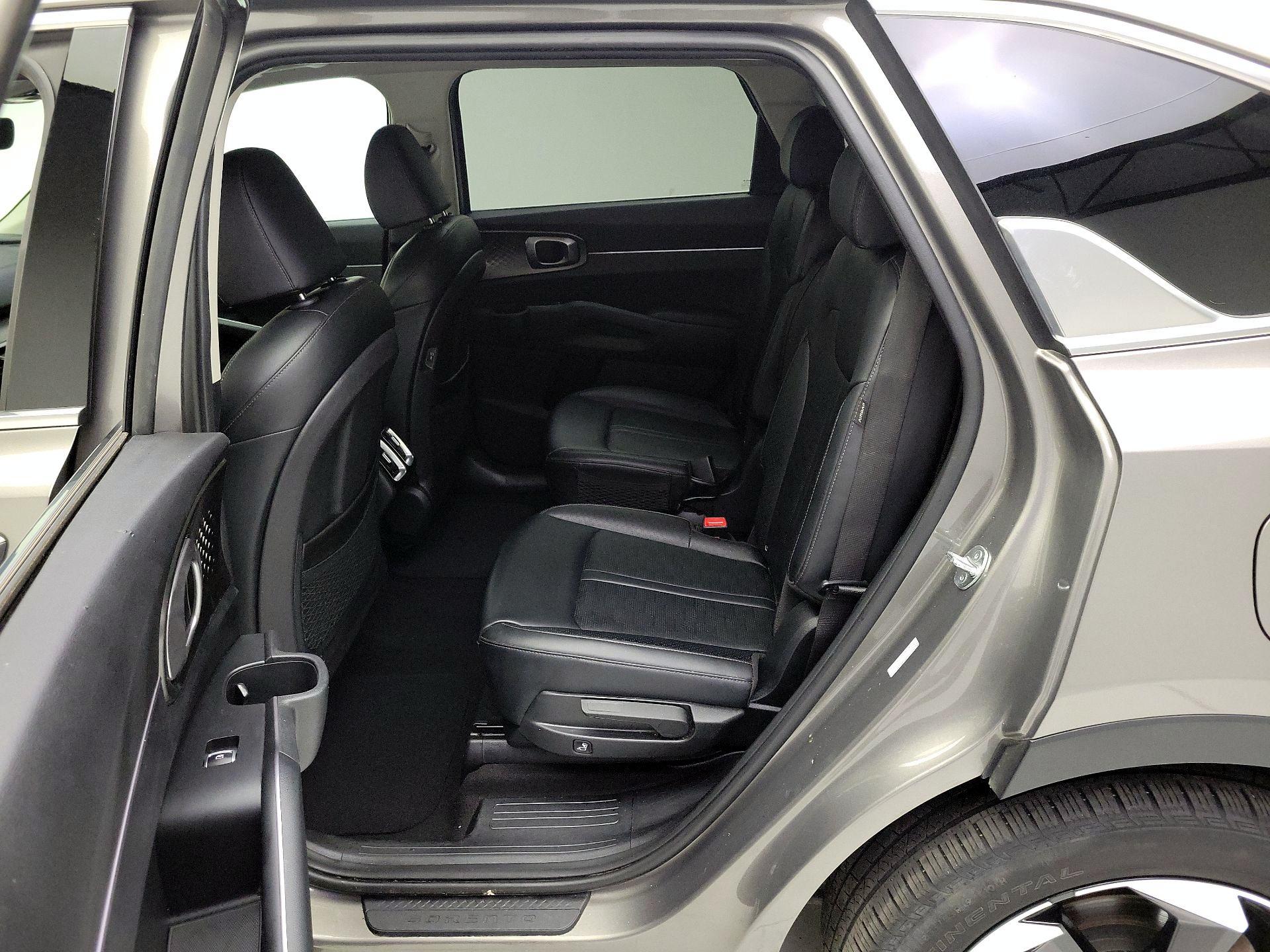 Thumbnail: 2025 Kia Sorento - 20