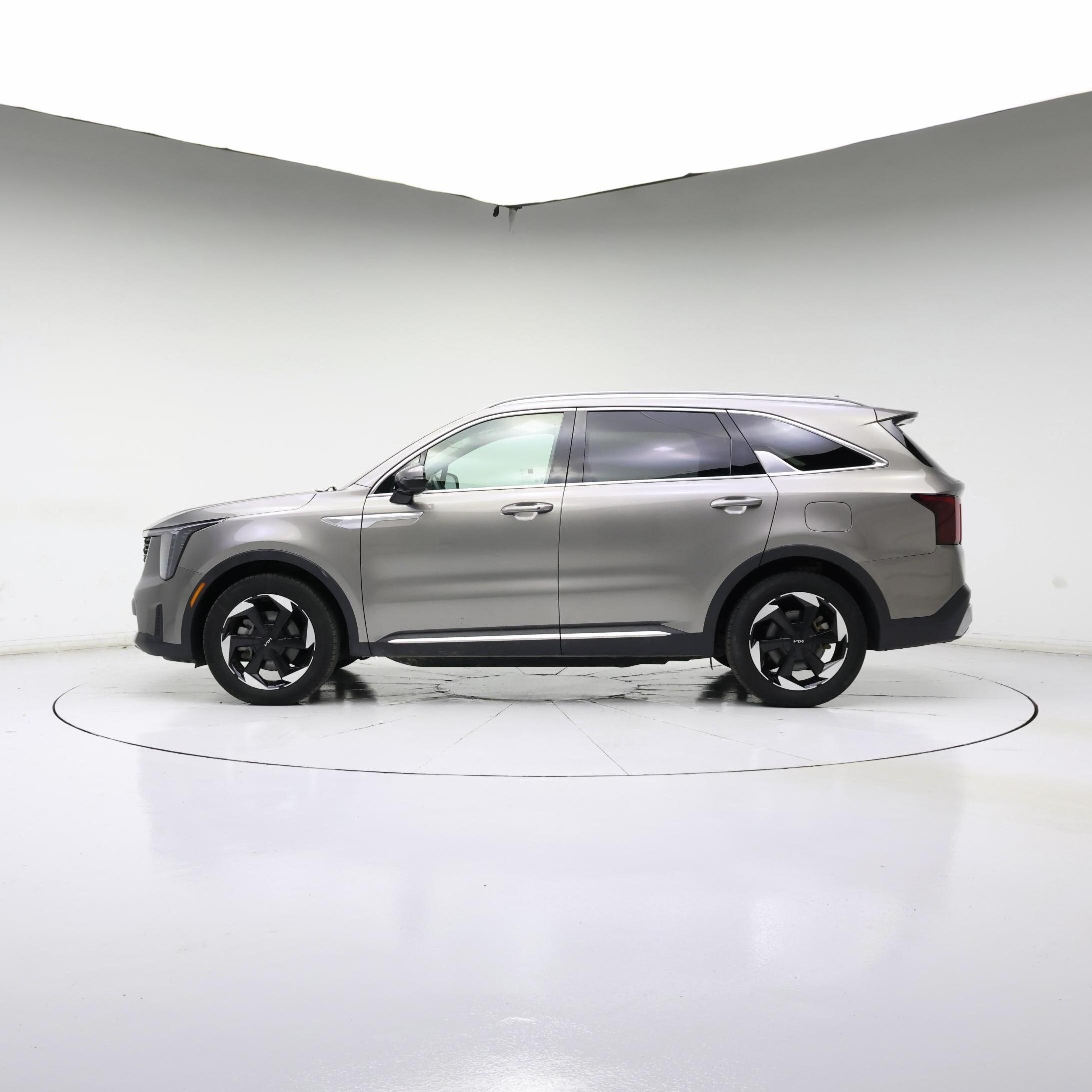 Thumbnail: 2025 Kia Sorento - 7