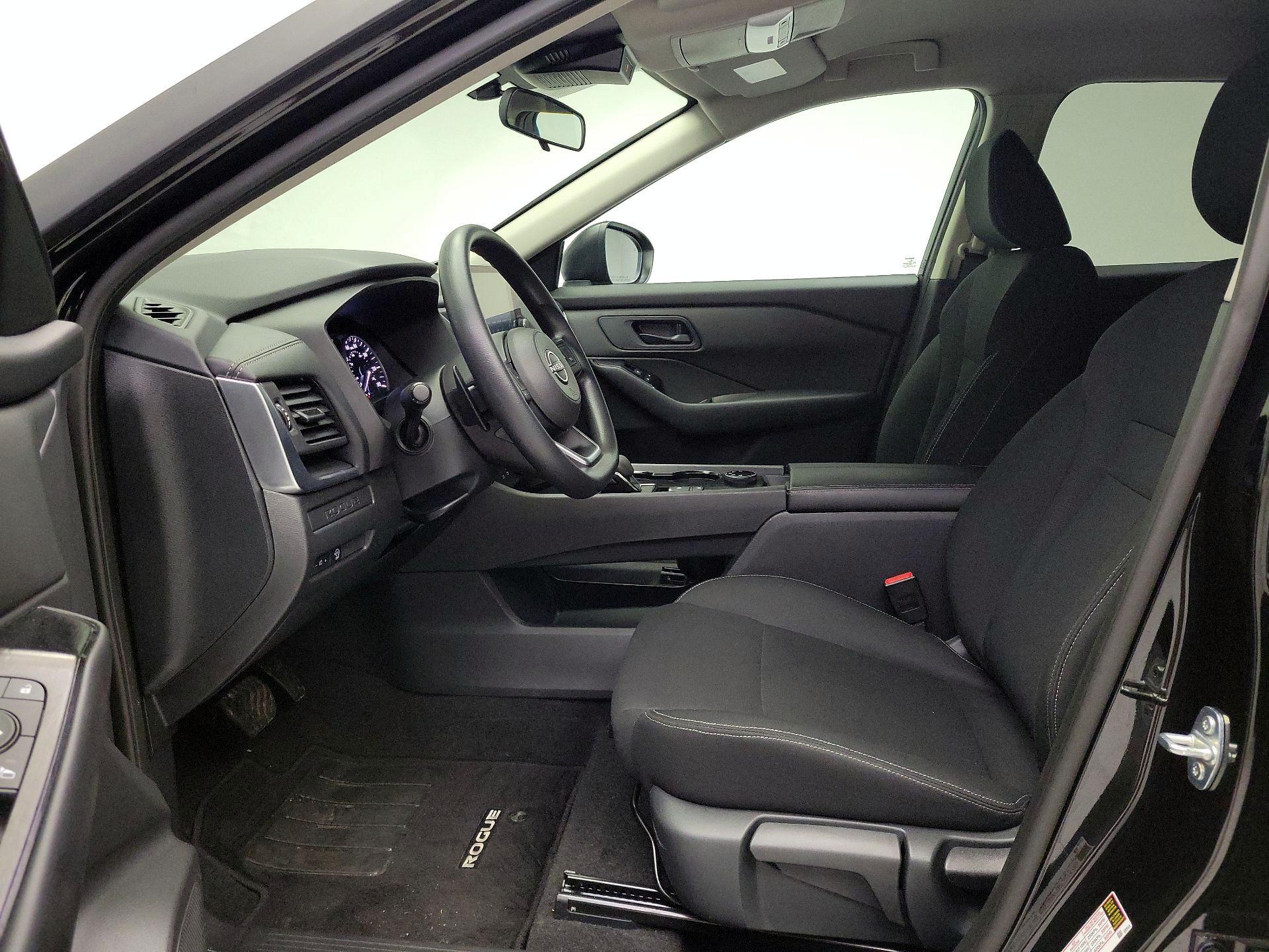 Thumbnail: 2024 Nissan Rogue - 11