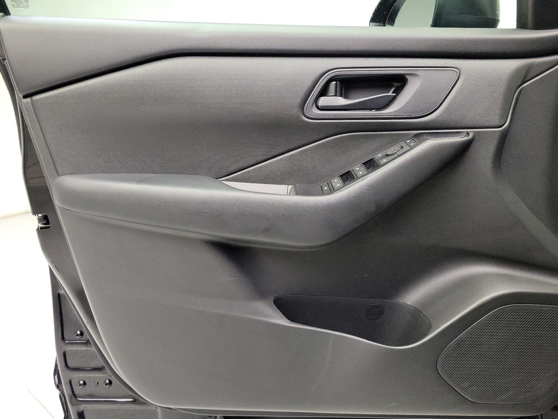 Thumbnail: 2024 Nissan Rogue - 12