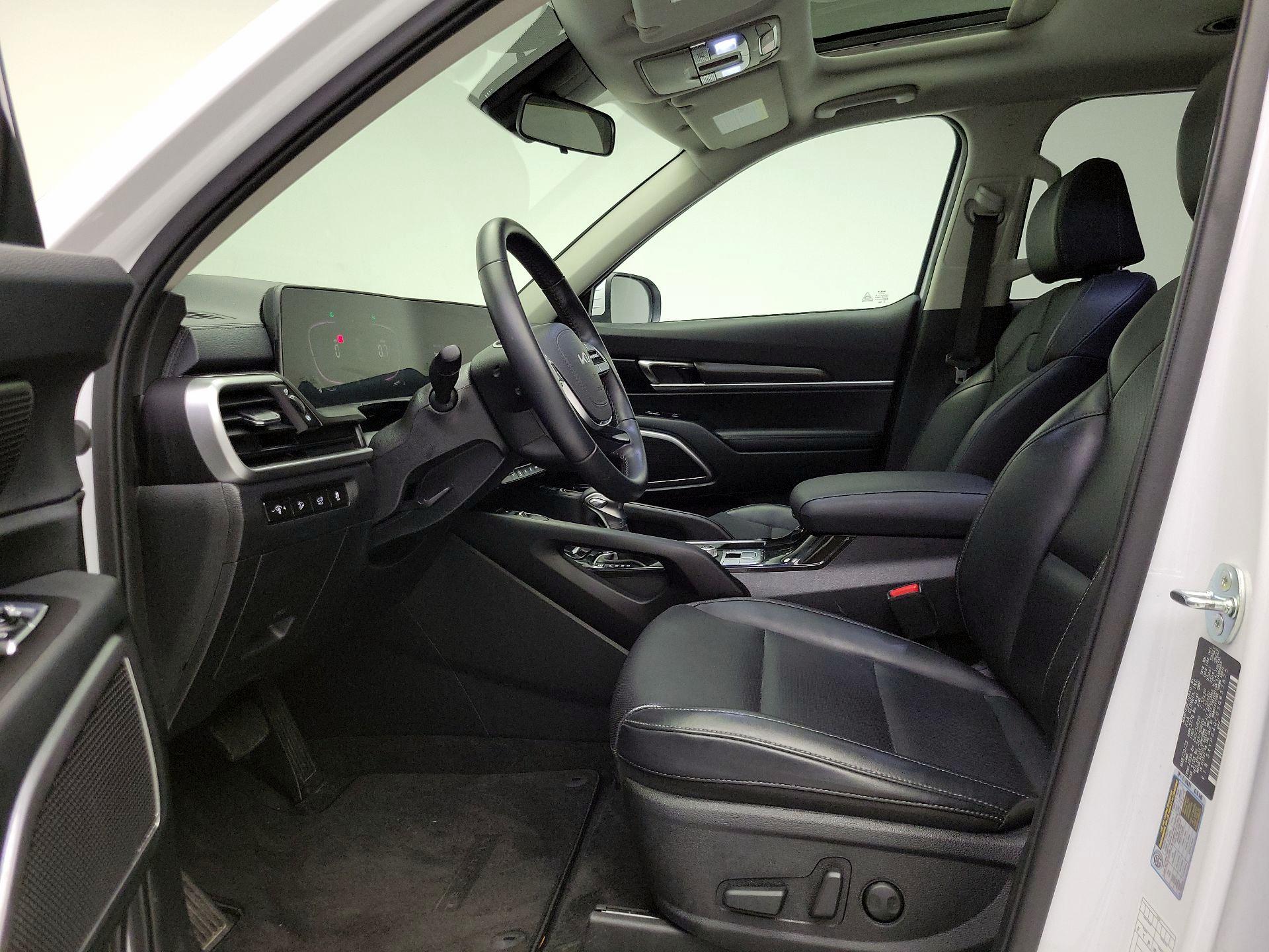 Thumbnail: 2025 Kia Telluride - 11