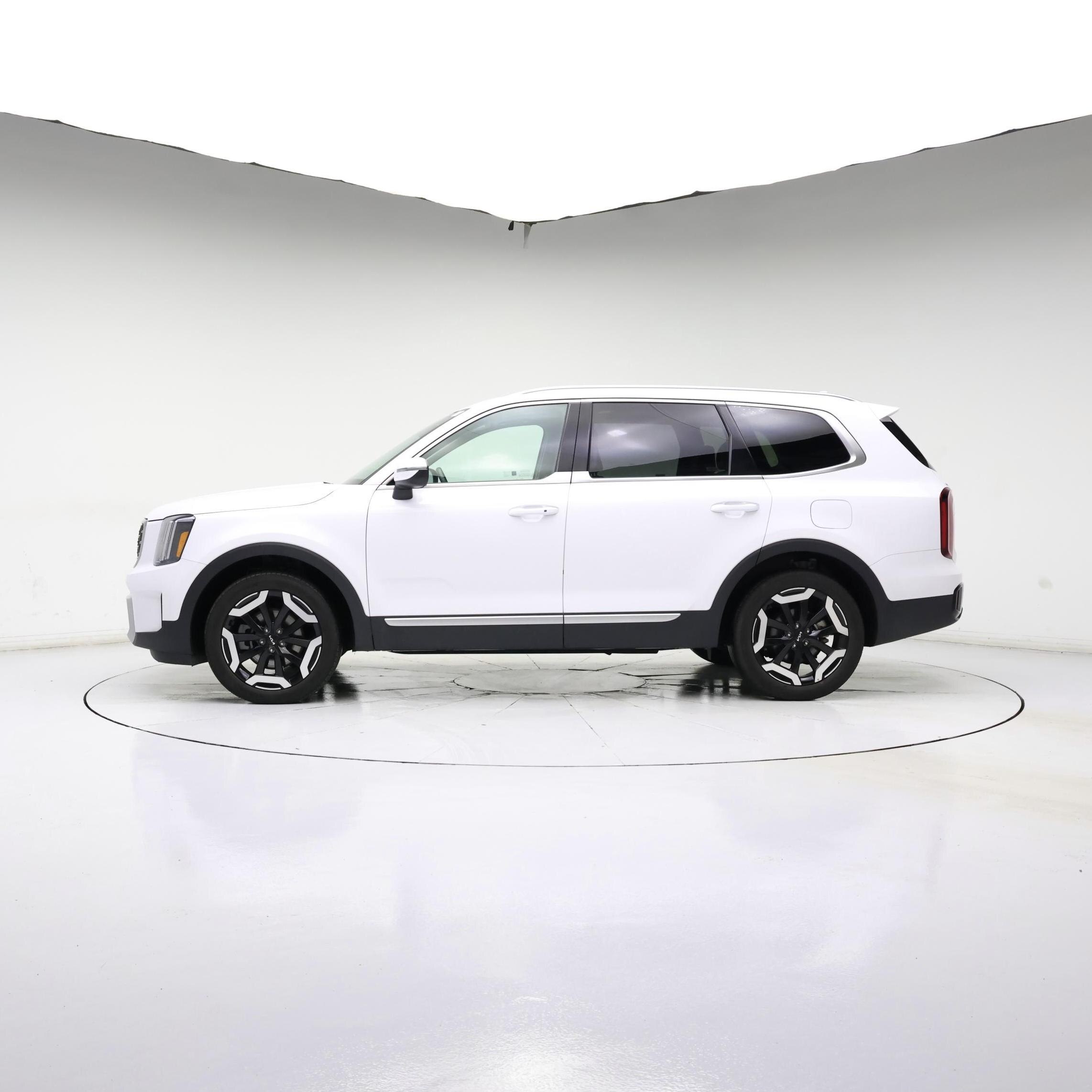 Thumbnail: 2025 Kia Telluride - 3